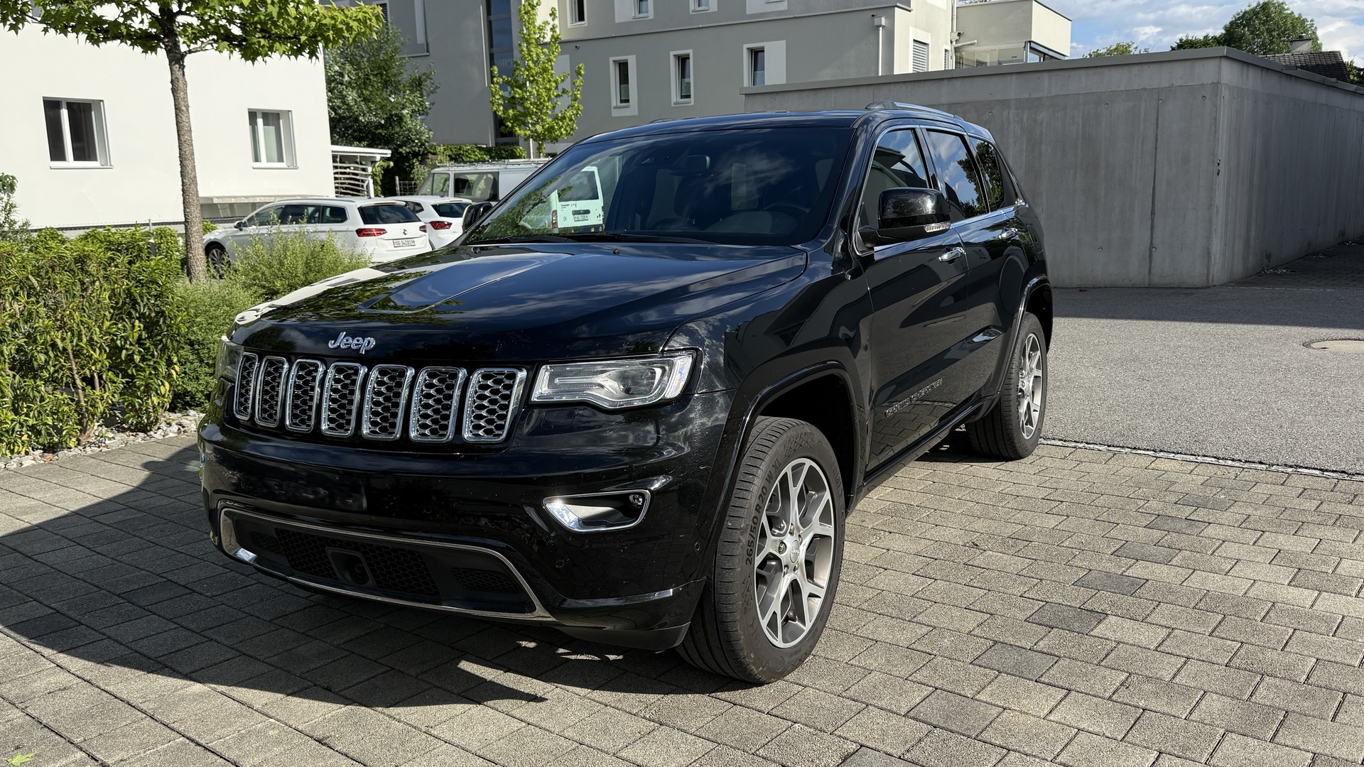 JEEP 3.0 CRD 250 Overland-image-0