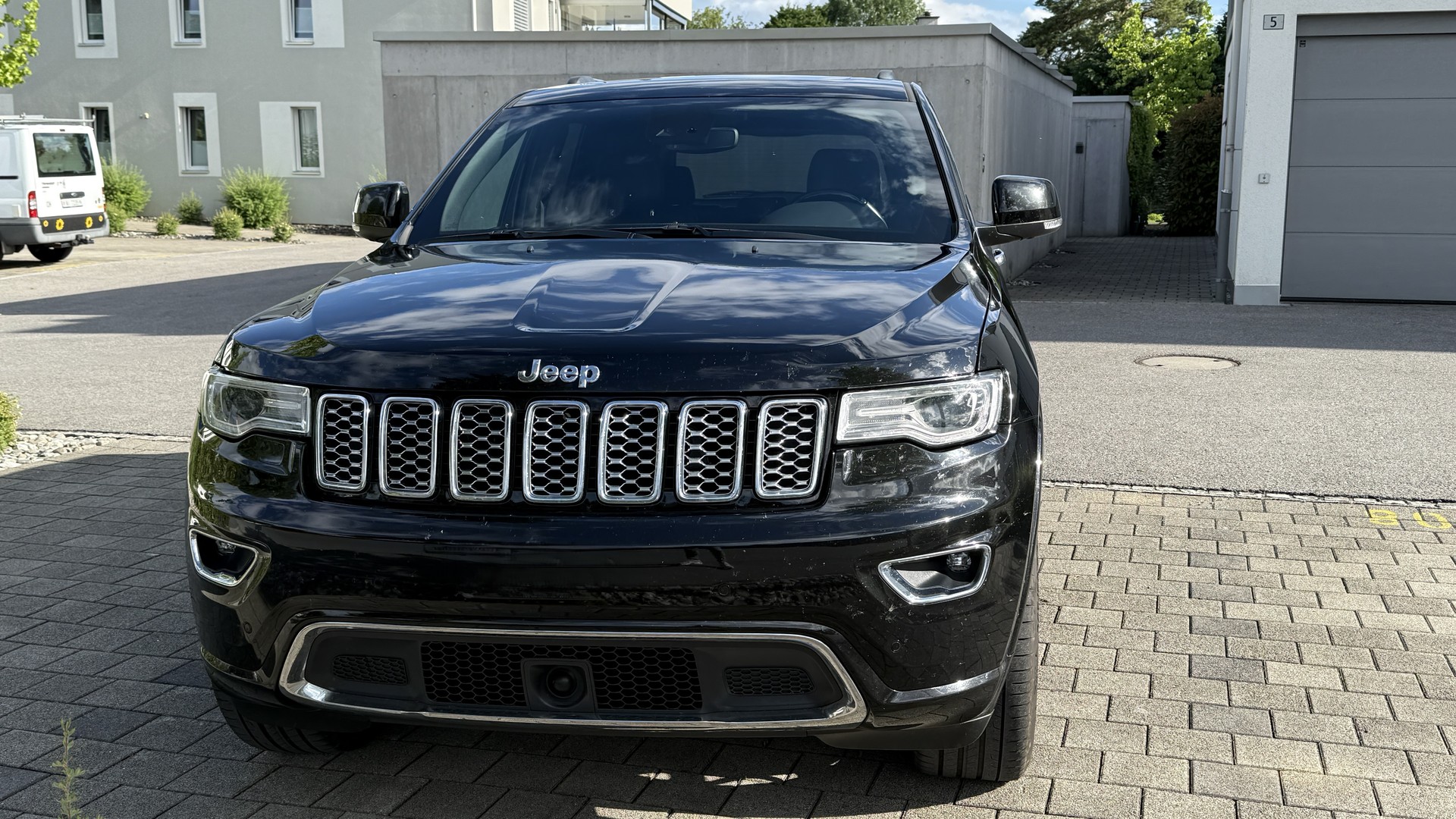 JEEP 3.0 CRD 250 Overland-image-1