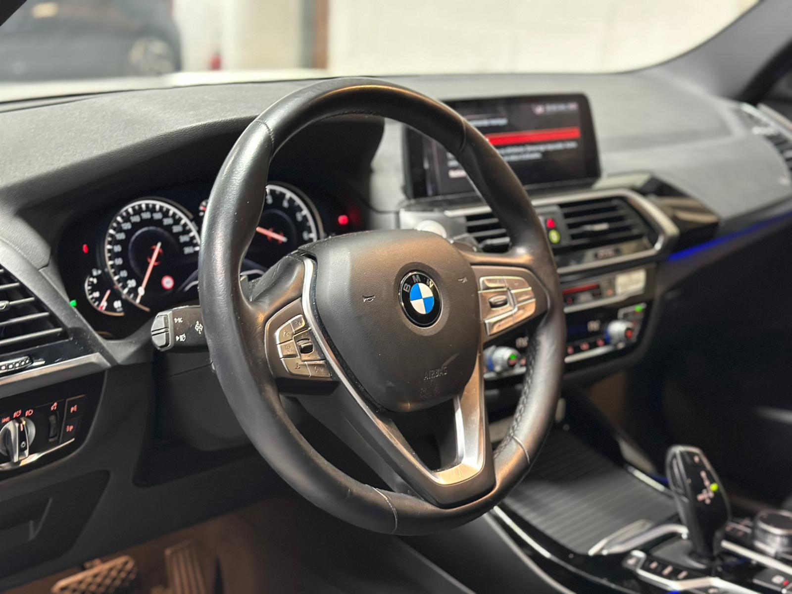 BMW X3 xDrive 20i Steptronic-image-7