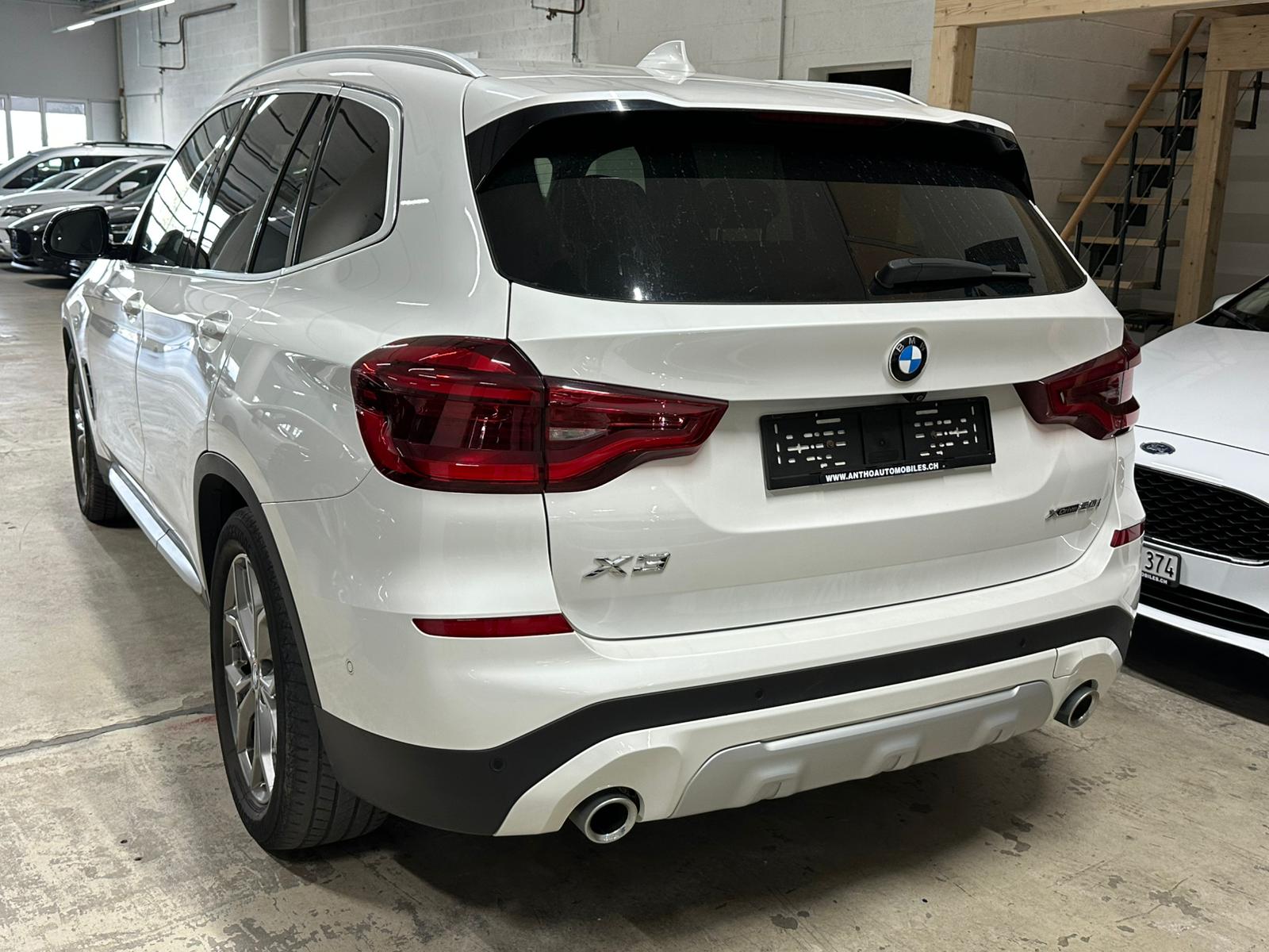 BMW X3 xDrive 20i Steptronic-image-4