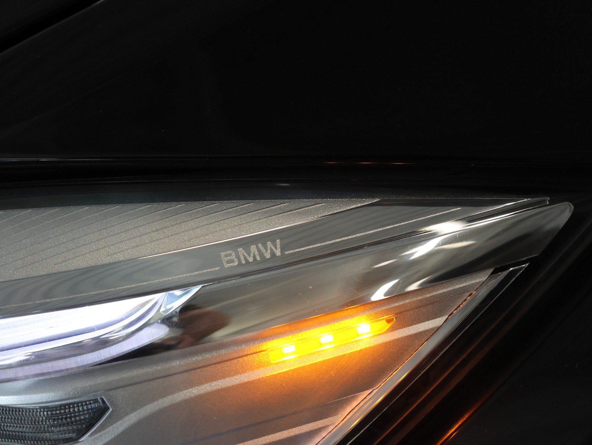 BMW M3 *360 Kamera* *Sitzheizung* *Shadowline Optik**-image-10