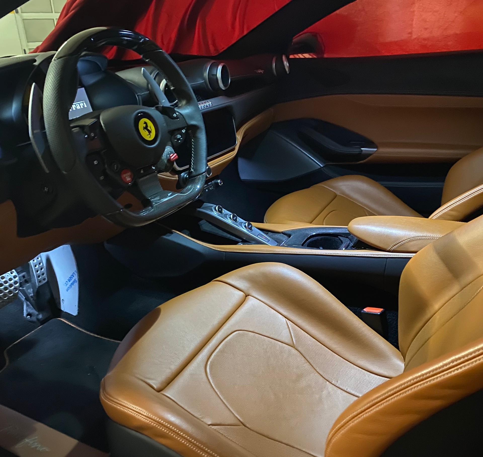 FERRARI Portofino 3.9 V8 T-image-3