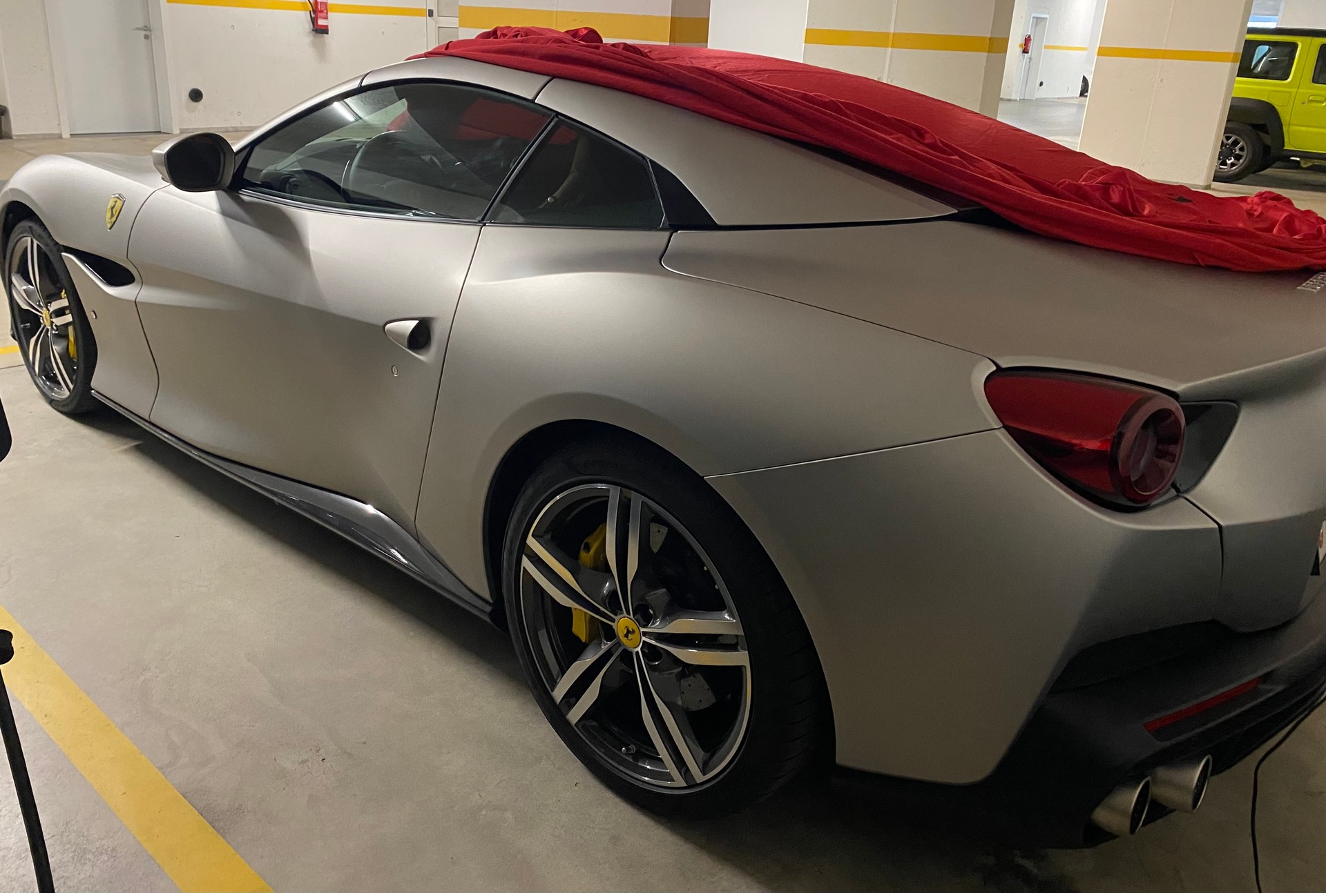 FERRARI Portofino 3.9 V8 T-image-1