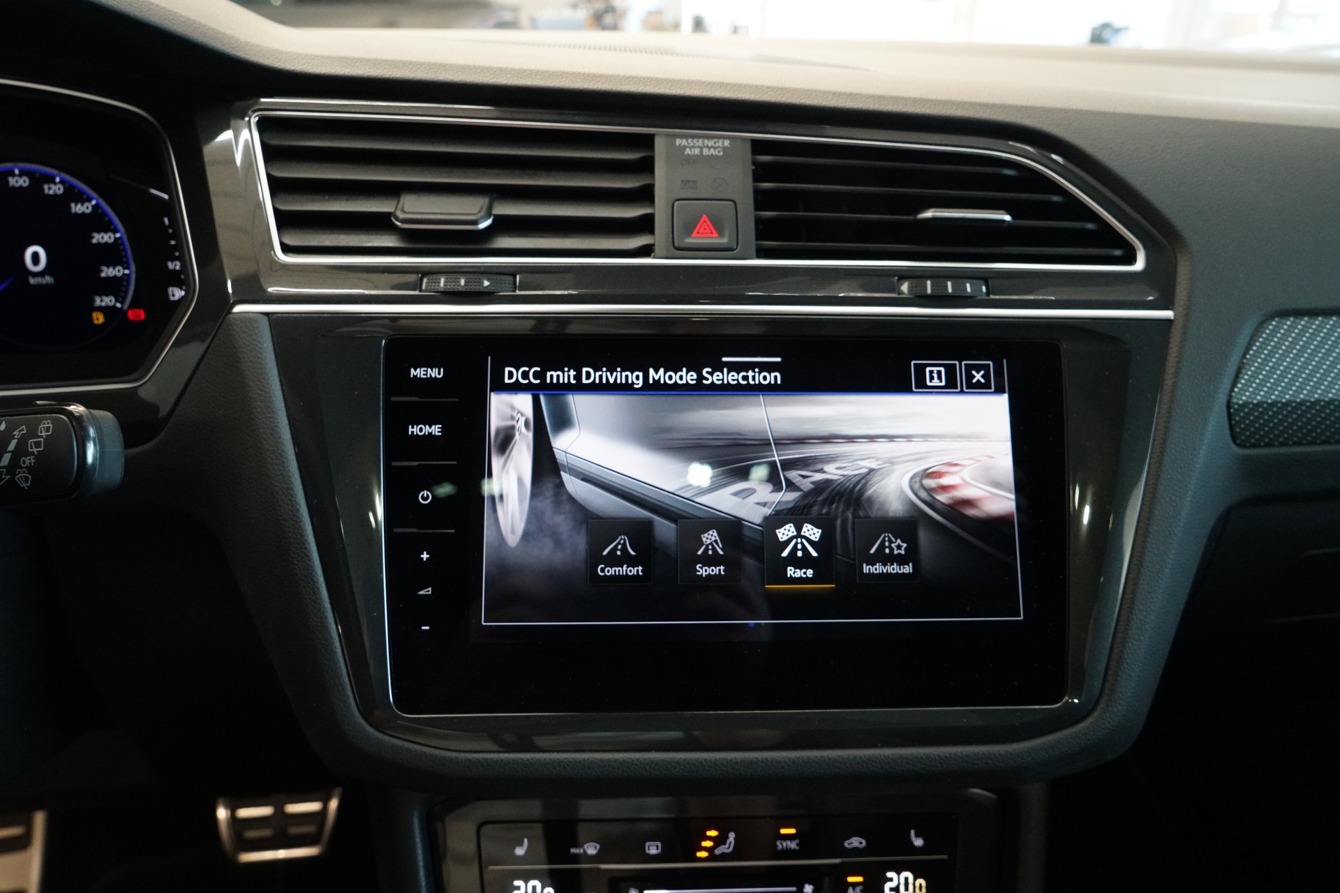 VW Tiguan 2.0TSI R 4Motion DSG "Akrapovic"-image-18