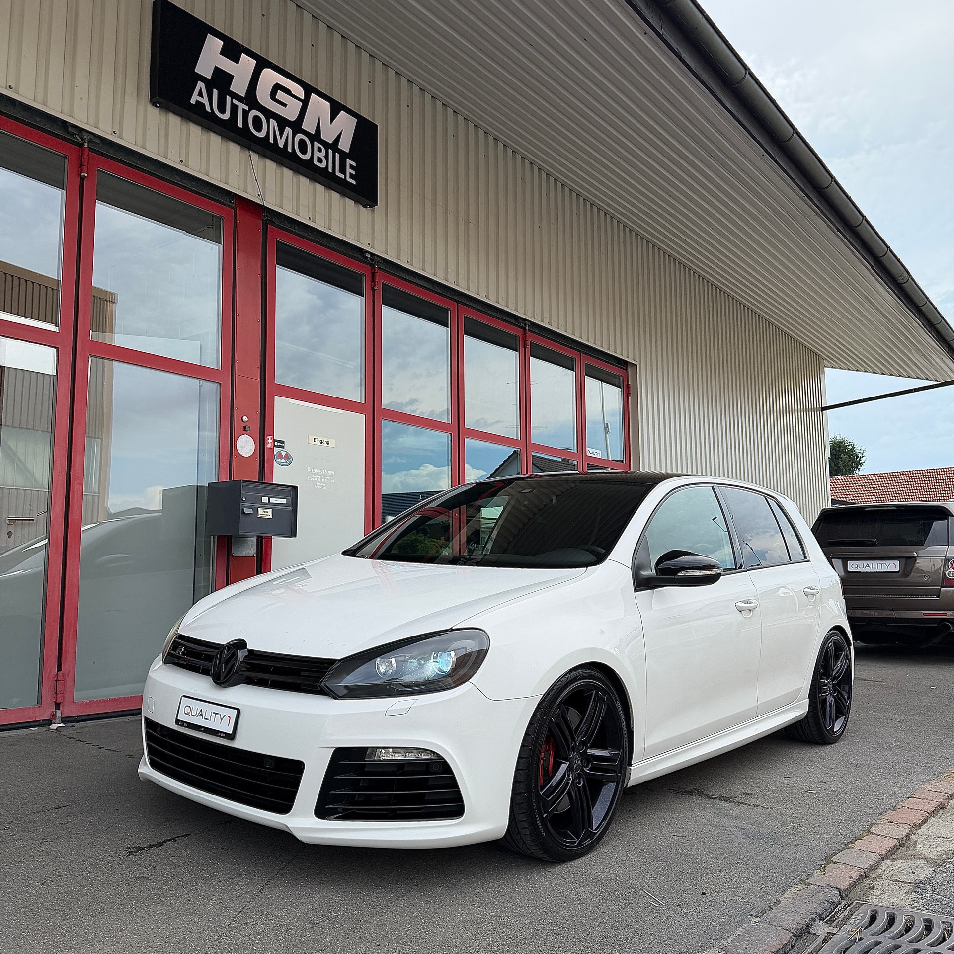 VW Golf 2.0 TSI R 4Motion DSG-image-0