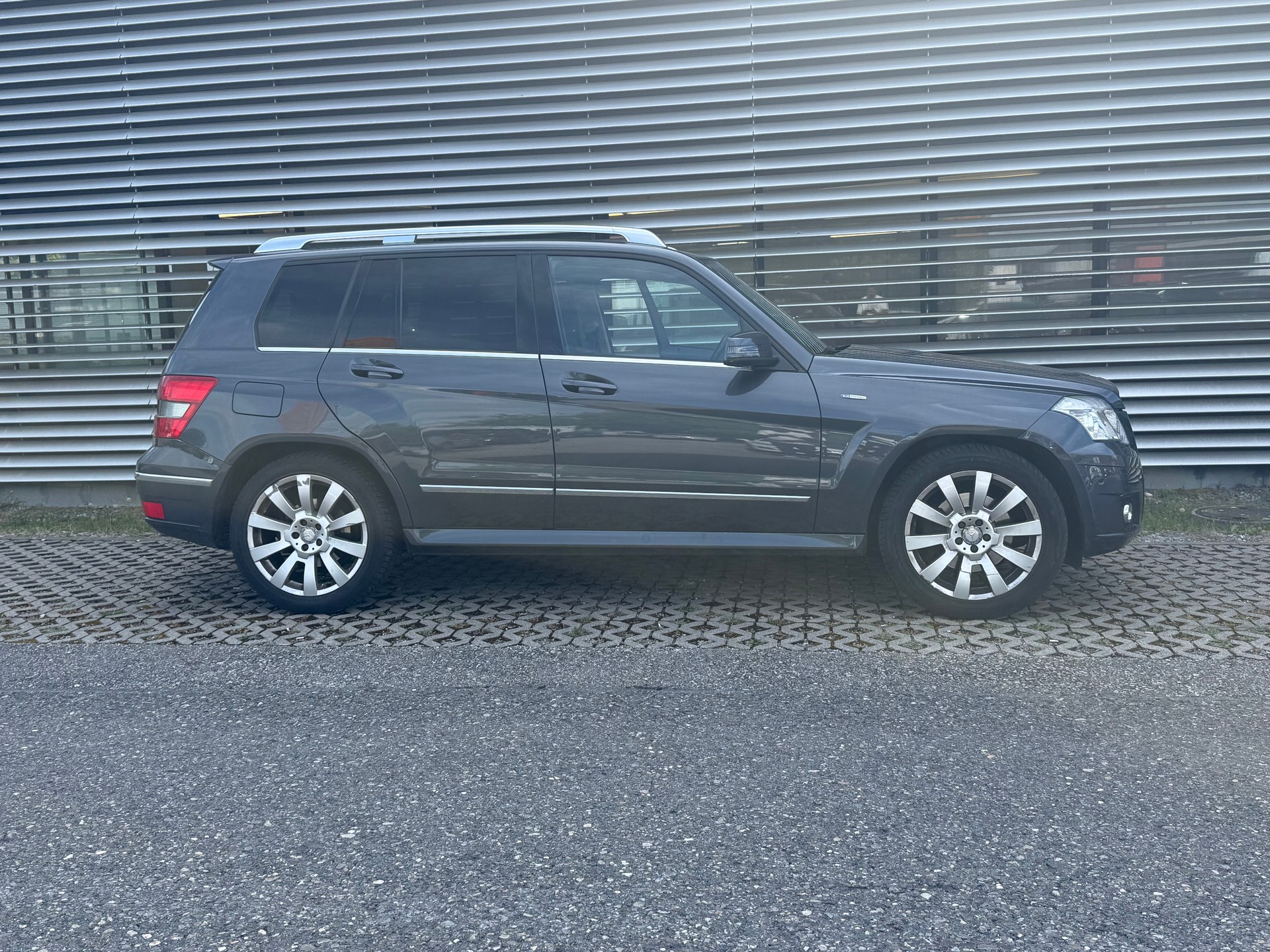 MERCEDES-BENZ GLK 220 CDI BlueEfficiency 4Matic 7G-Tronic-image-1