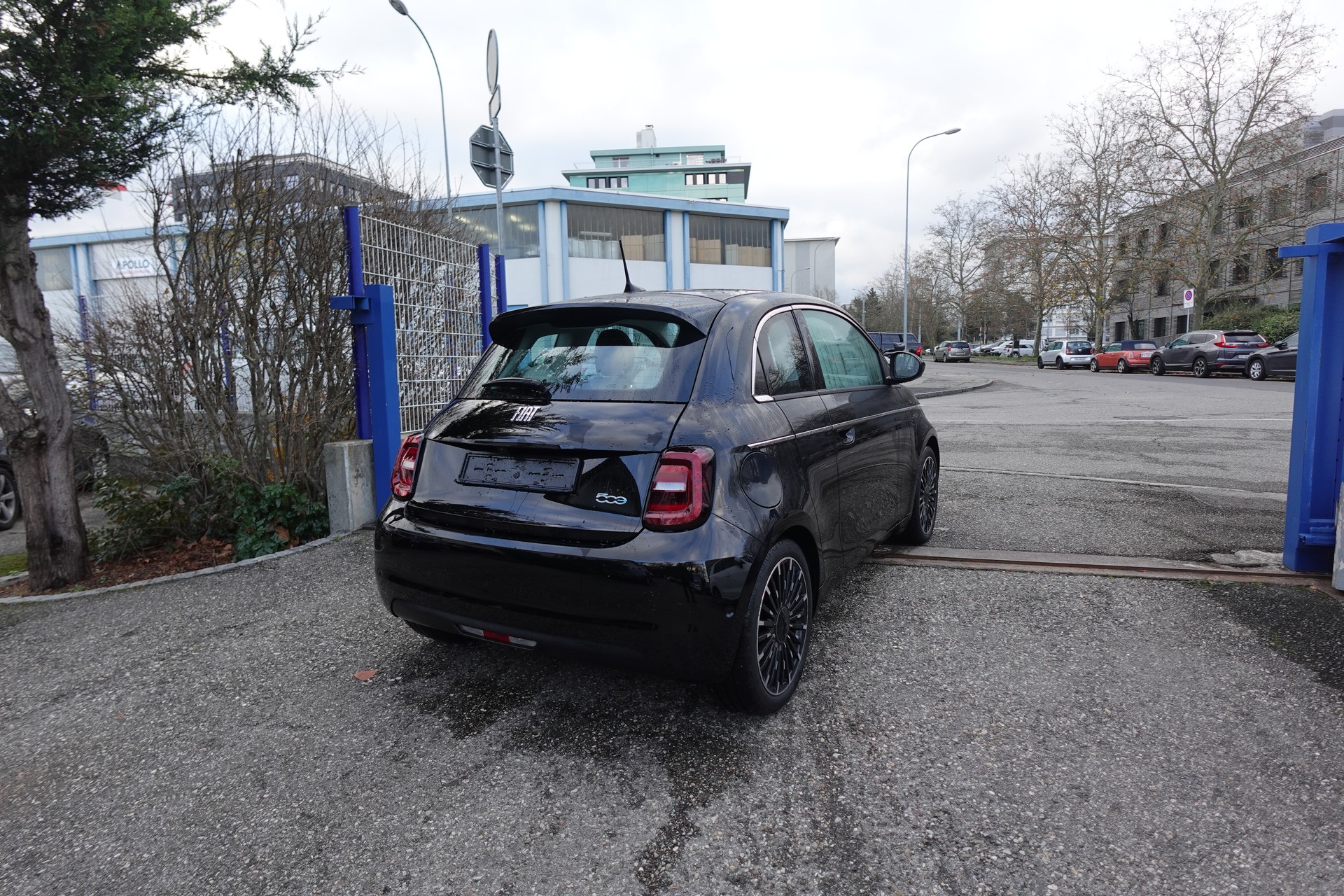 FIAT 500 3+1 electric 87 kW La Prima-image-3