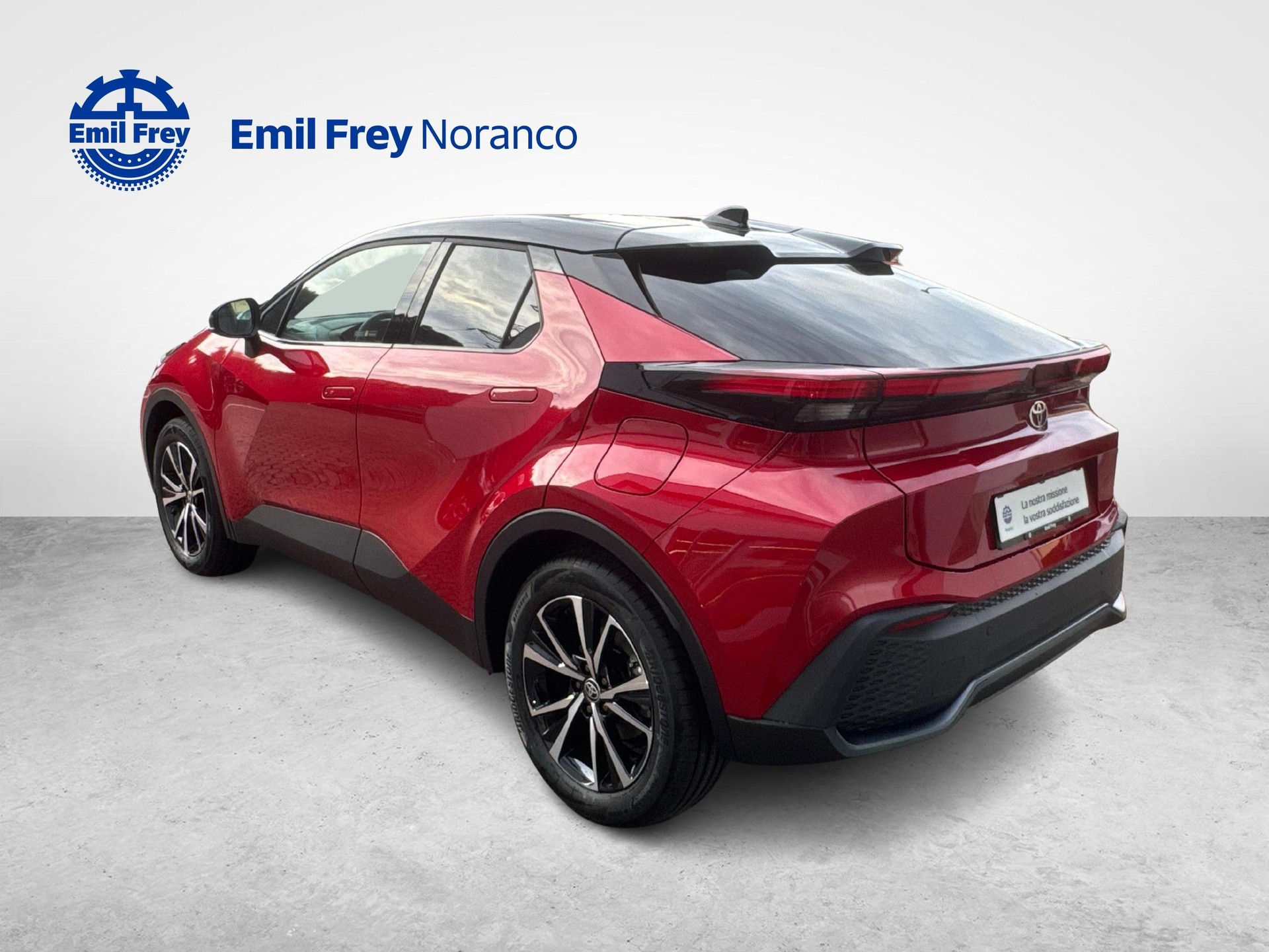 TOYOTA C-HR 2.0 PHEV Swiss Edition-image-2