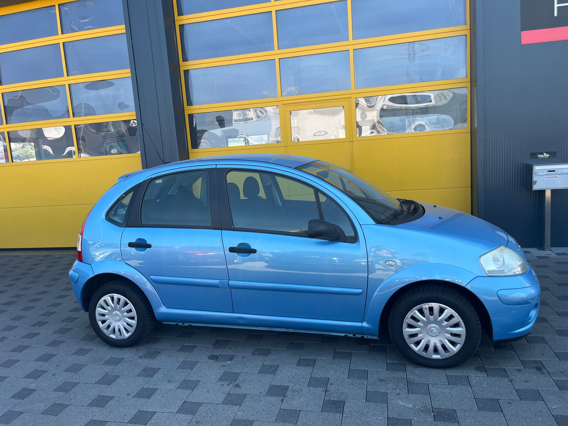 CITROEN C3 1.1i X-image-1