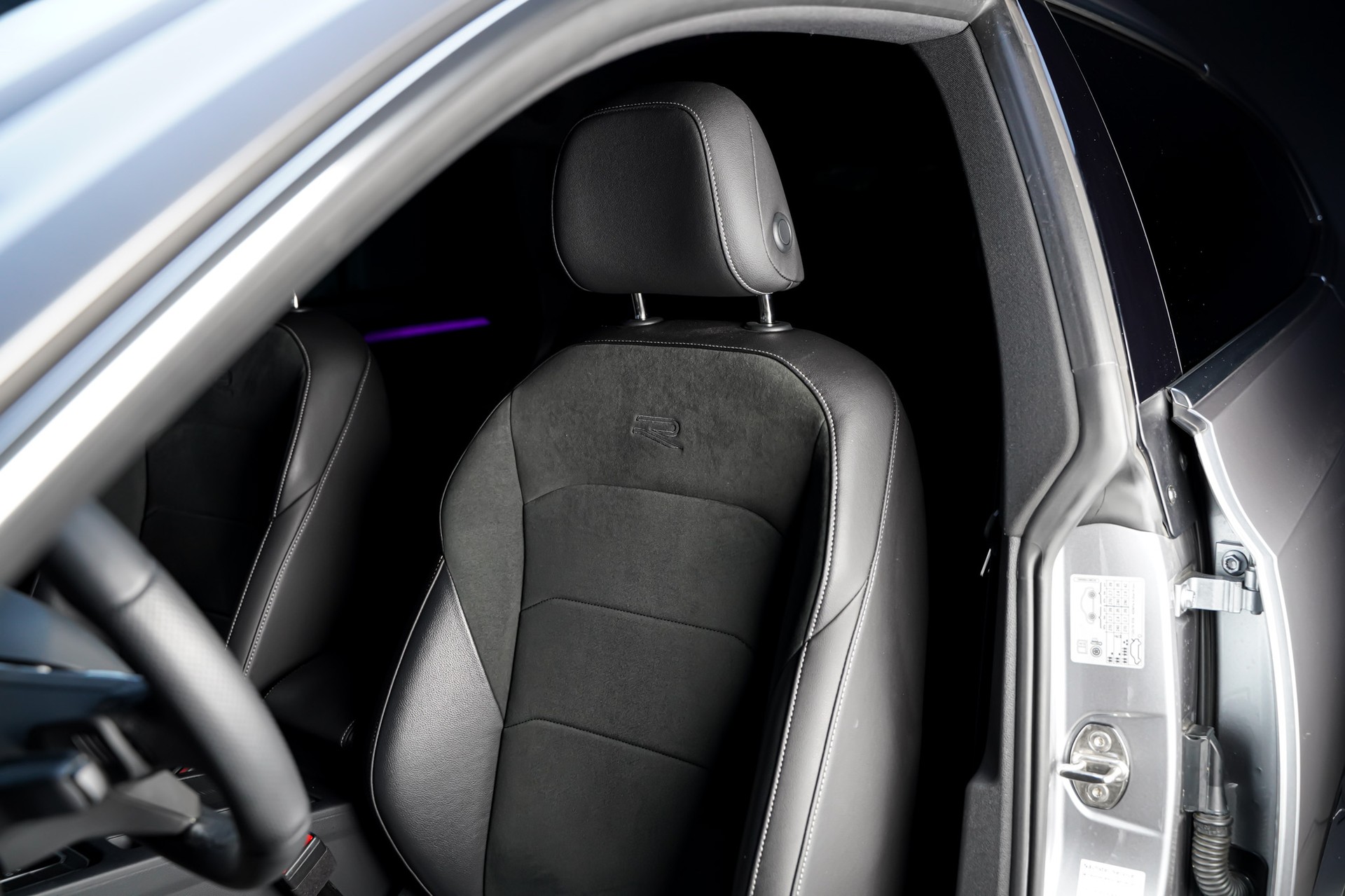 VW Arteon SB 2.0 TDI R-Line DSG-image-12