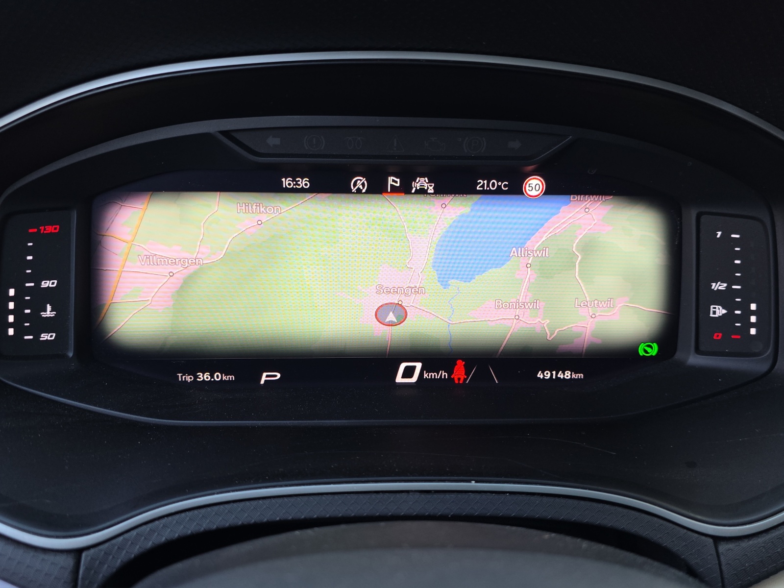 SEAT Arona 1.5 Eco TSI 150PS FR DSG mit AHK, Rückfahrkamera, Navi, Full LED, ACC, usw.-image-17