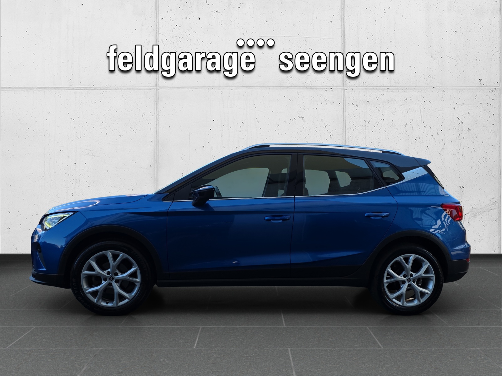 SEAT Arona 1.5 Eco TSI 150PS FR DSG mit AHK, Rückfahrkamera, Navi, Full LED, ACC, usw.-image-1