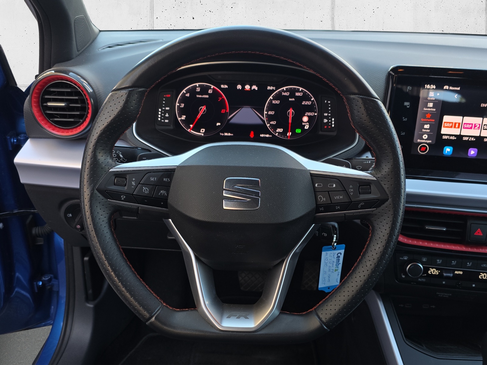 SEAT Arona 1.5 Eco TSI 150PS FR DSG mit AHK, Rückfahrkamera, Navi, Full LED, ACC, usw.-image-14