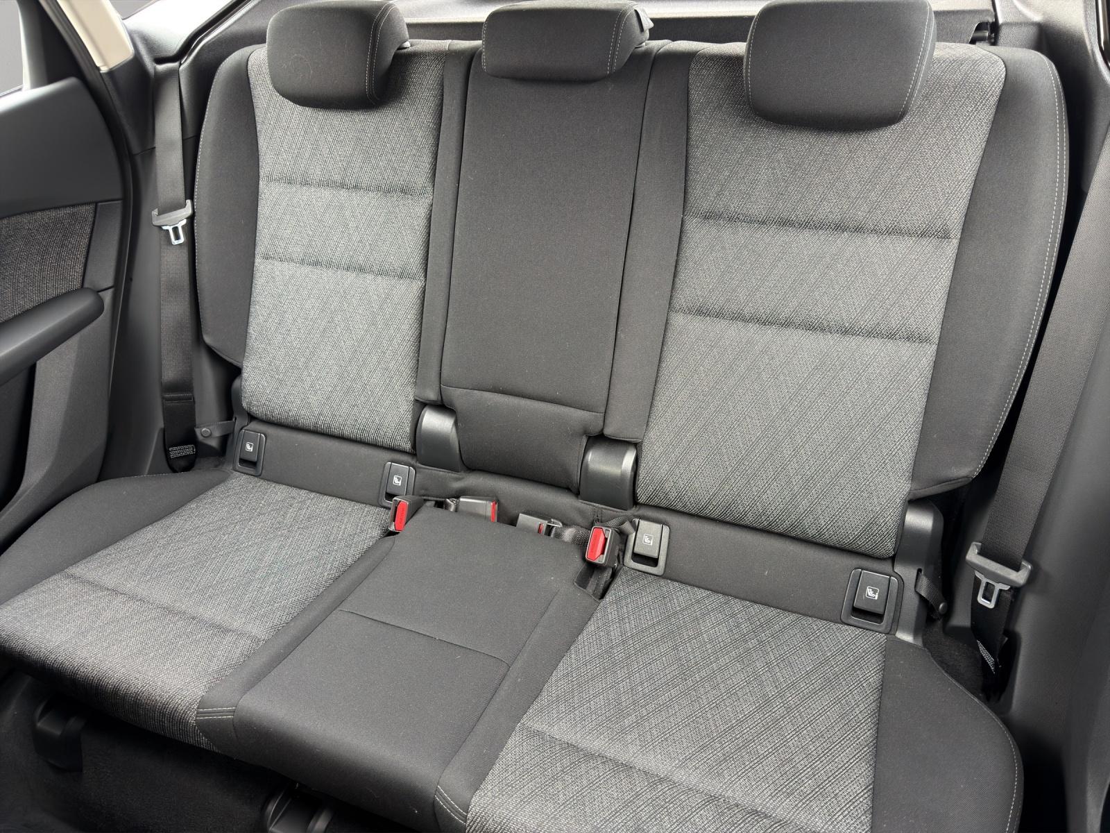 BMW 🆕 220i Active Tourer DKG (CH)-image-19