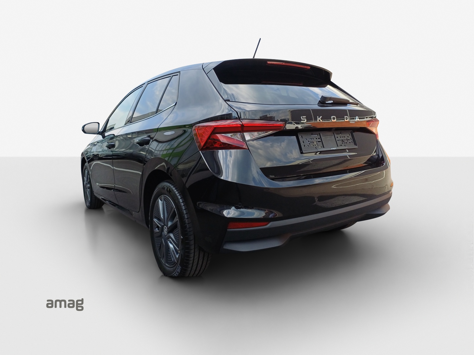 SKODA Fabia 1.0 TSI Dynamic DSG-image-15