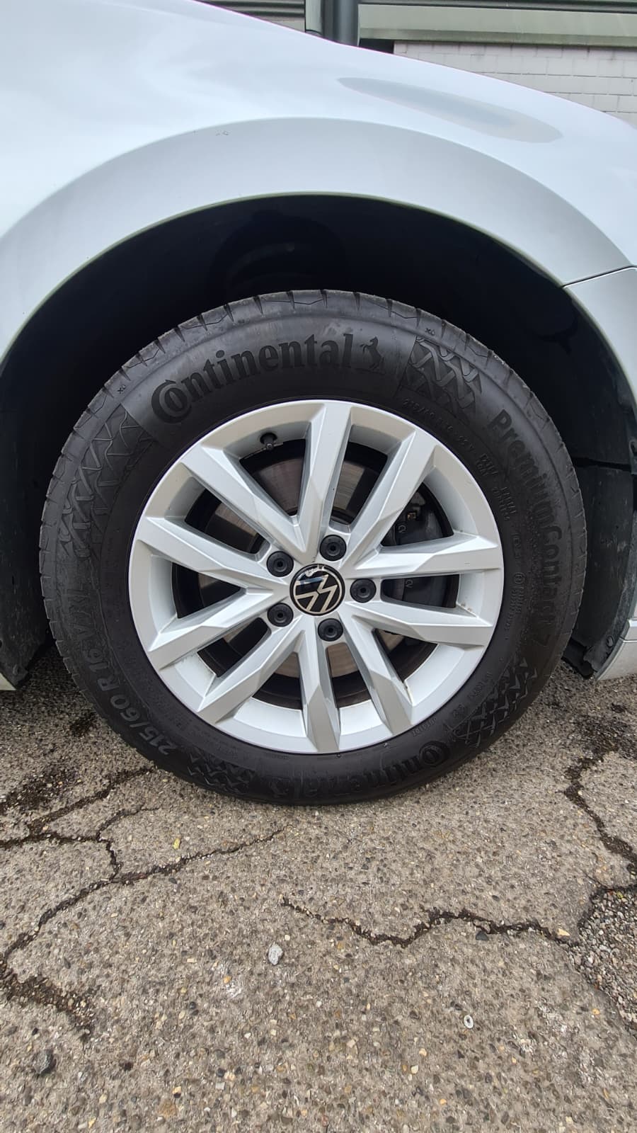 VW Passat Variant 2.0 TDI Business DSG ** Gr-Navi **RF-Kamera ** Sitzheizung ** PDC ** Frisch Ab MFK & Service **-image-18
