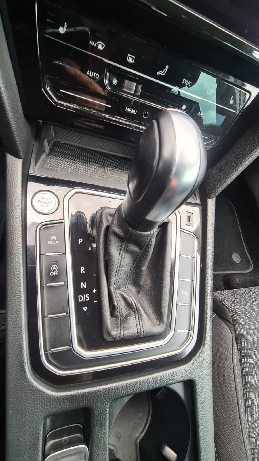 VW Passat Variant 2.0 TDI Business DSG ** Gr-Navi **RF-Kamera ** Sitzheizung ** PDC ** Frisch Ab MFK & Service **-image-14