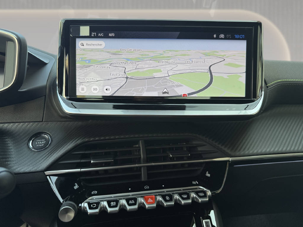 PEUGEOT 208 Hybrid 145 e-DCS6 GT Exclusive-image-9