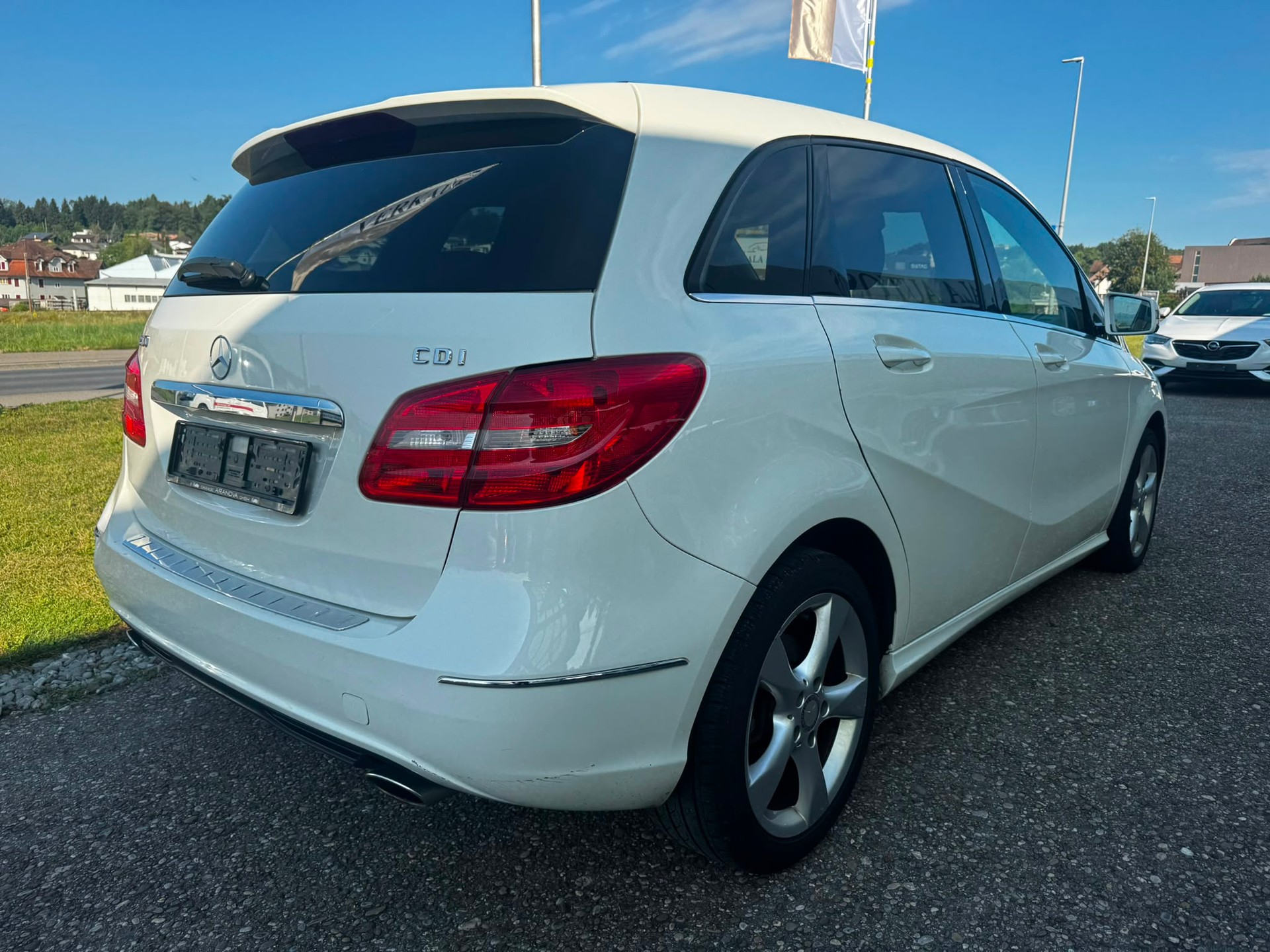 MERCEDES-BENZ B 200 CDI 7G-DCT-image-4