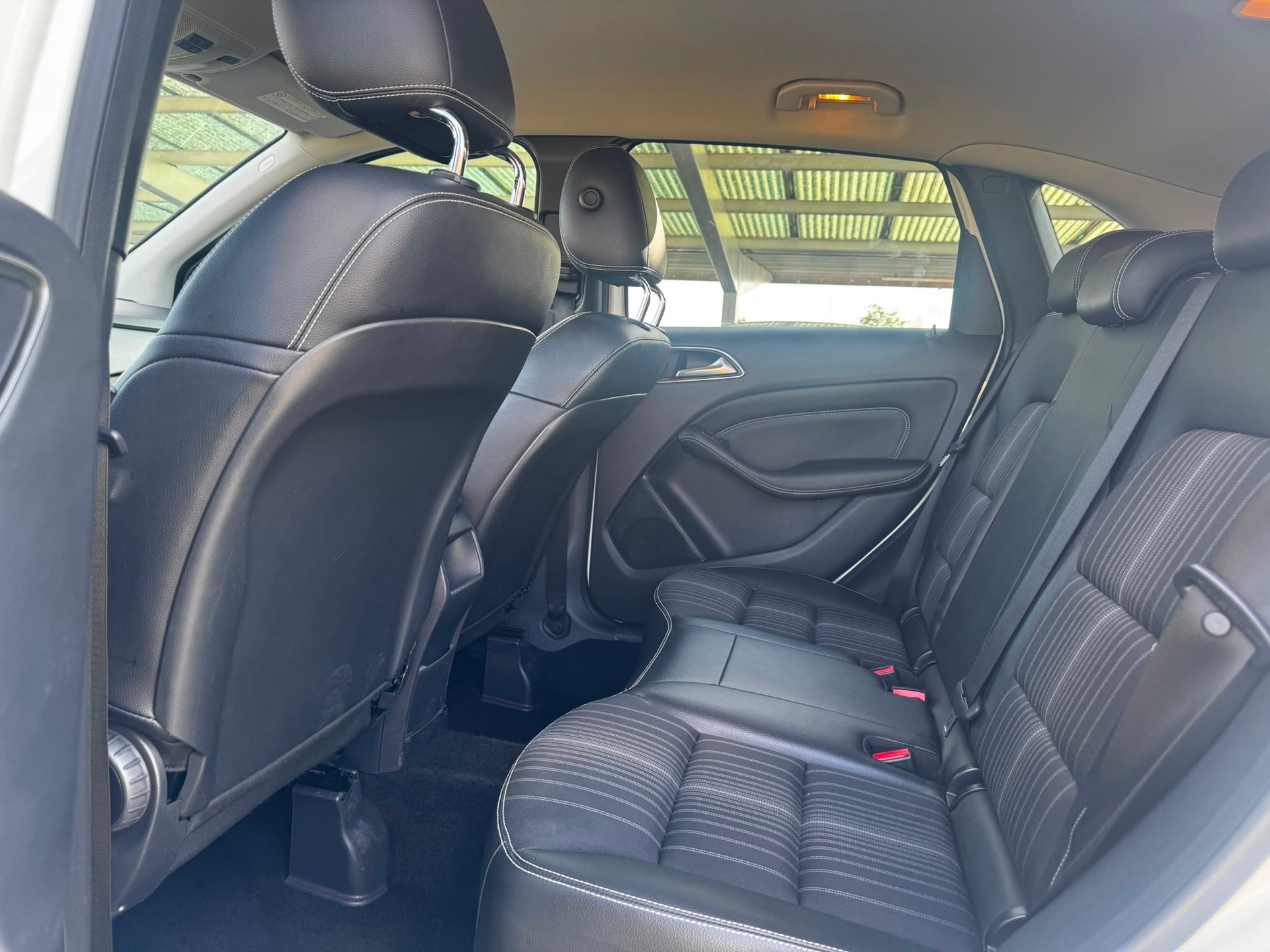 MERCEDES-BENZ B 200 CDI 7G-DCT-image-10