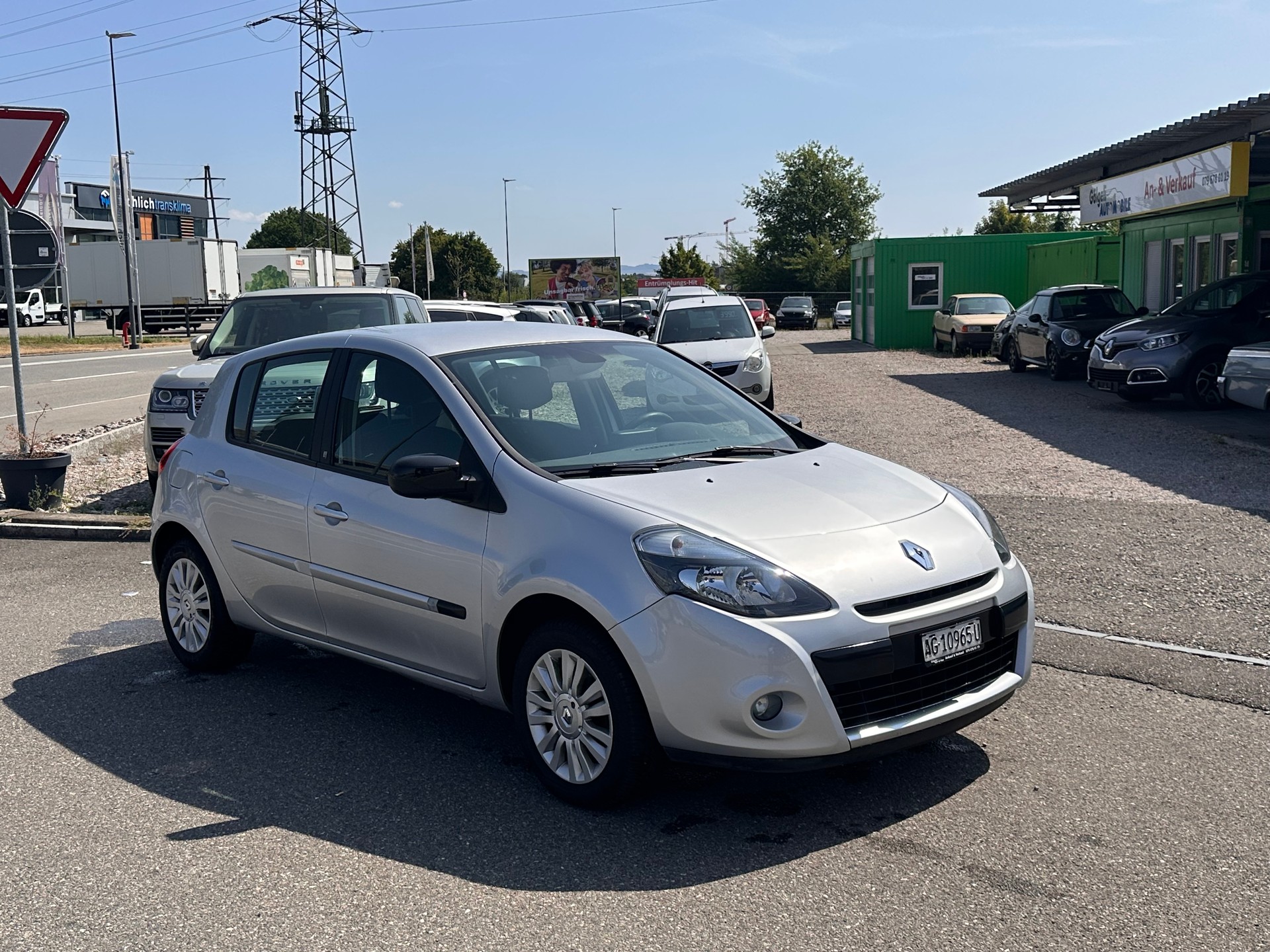 RENAULT Clio 1.6 16V Exception Automatic-image-3