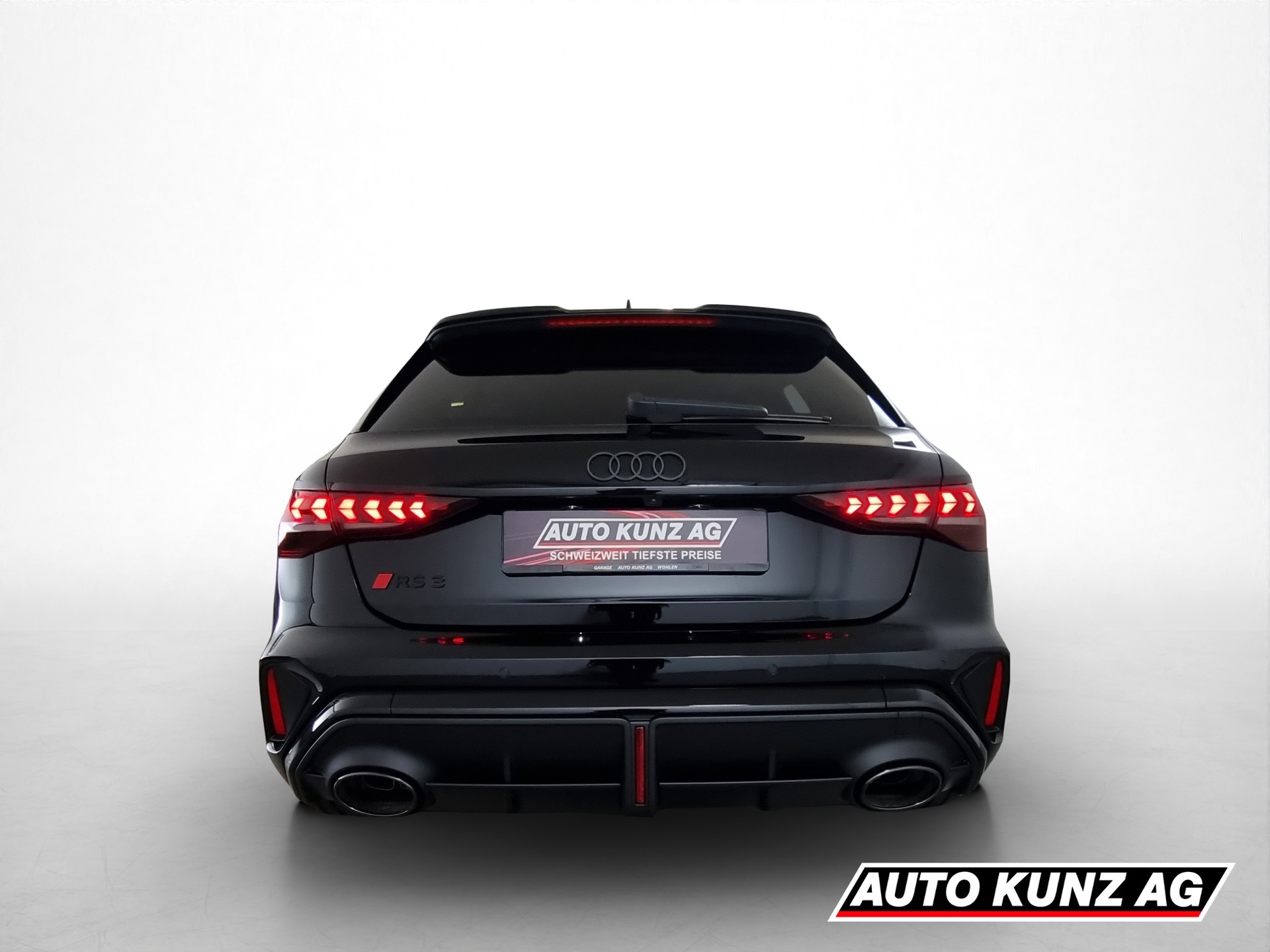 AUDI RS3 Sportback 2.5 TSI quattro S-tronic-image-4