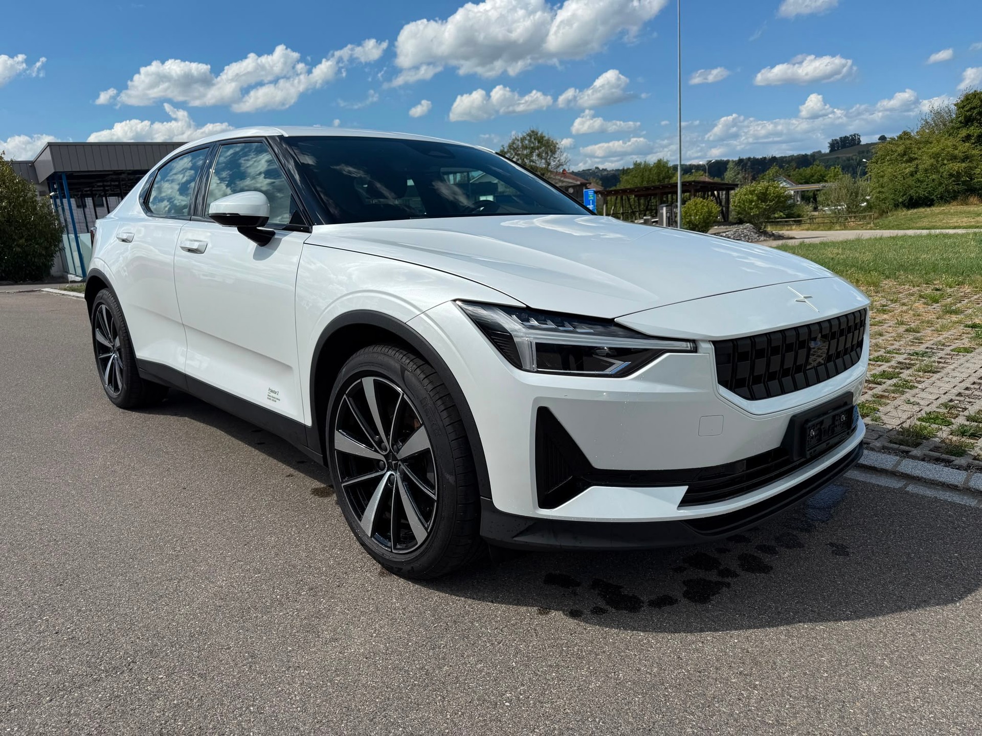 POLESTAR Polestar 2 Long Range Dual 78 kWh MY23-image-0