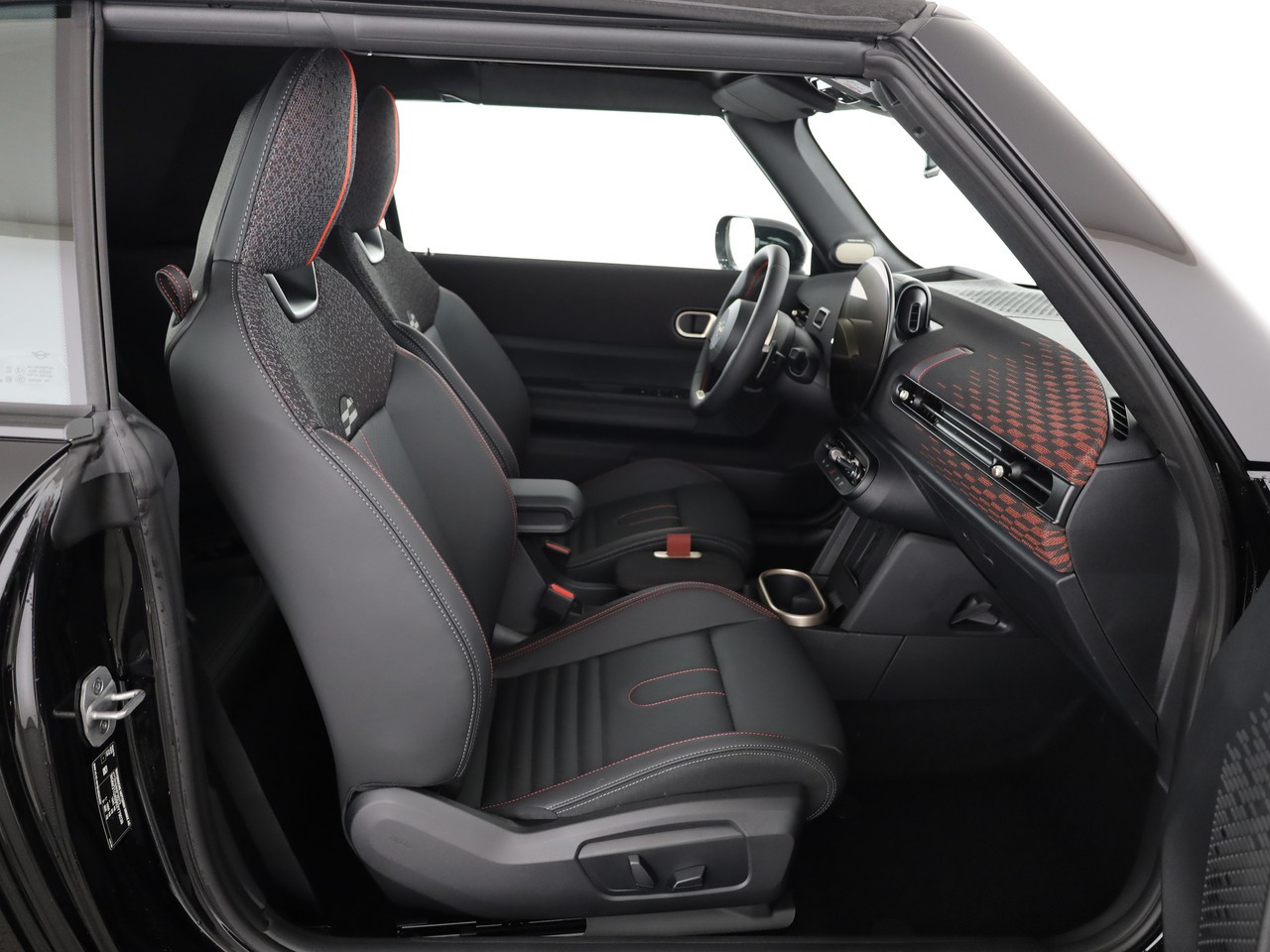 MINI Cooper John Cooper Works Cabriolet DKG-image-15