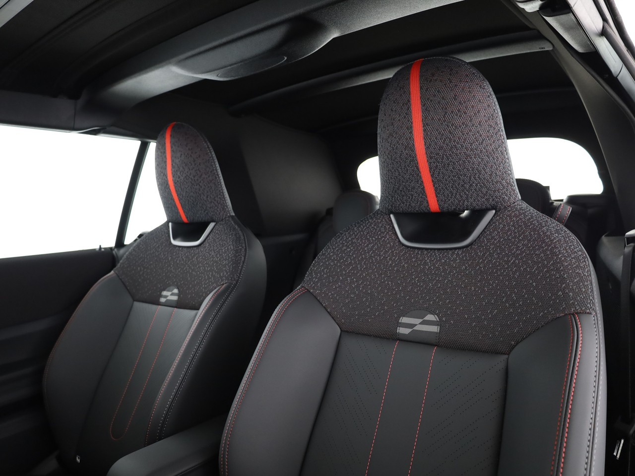 MINI Cooper John Cooper Works Cabriolet DKG-image-10