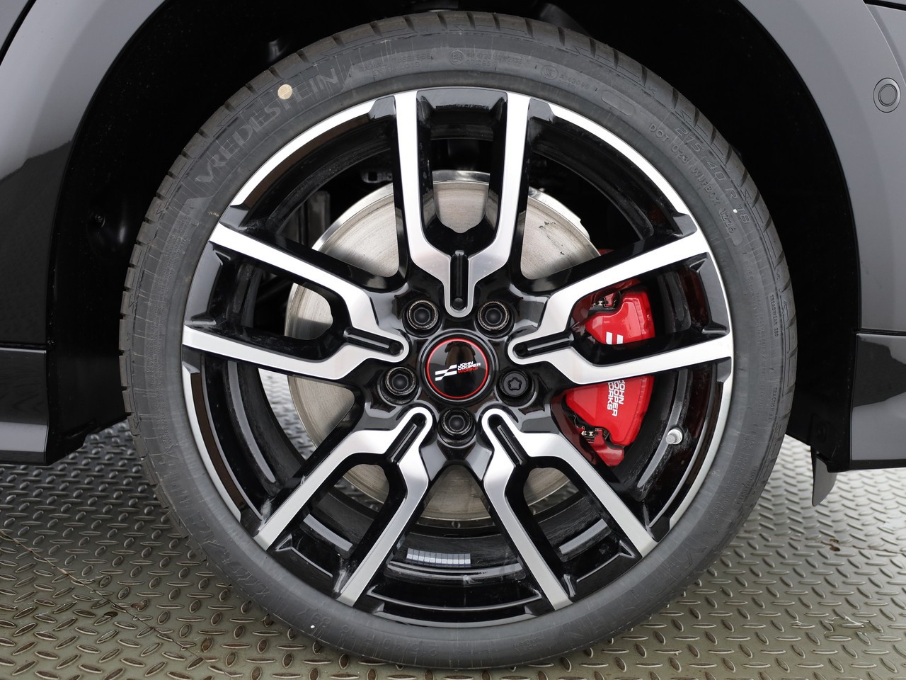 MINI Cooper John Cooper Works Cabriolet DKG-image-23
