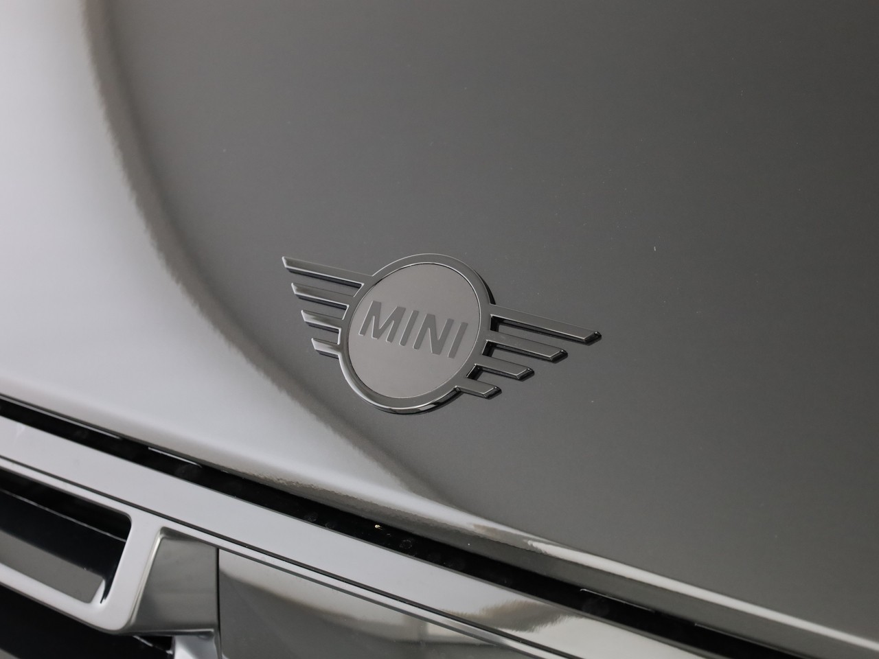 MINI Cooper John Cooper Works Cabriolet DKG-image-6