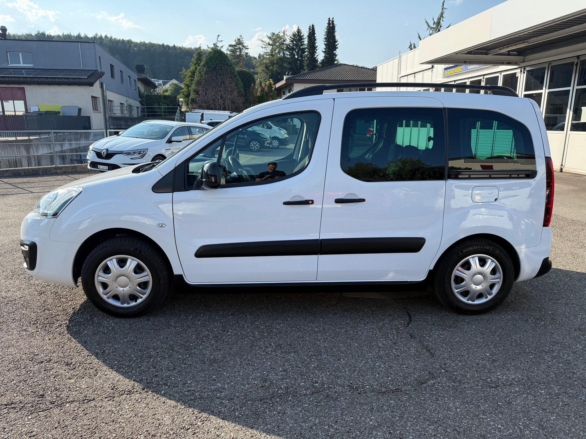 CITROEN Berlingo 1.6 BlueHDi XTR-image-2
