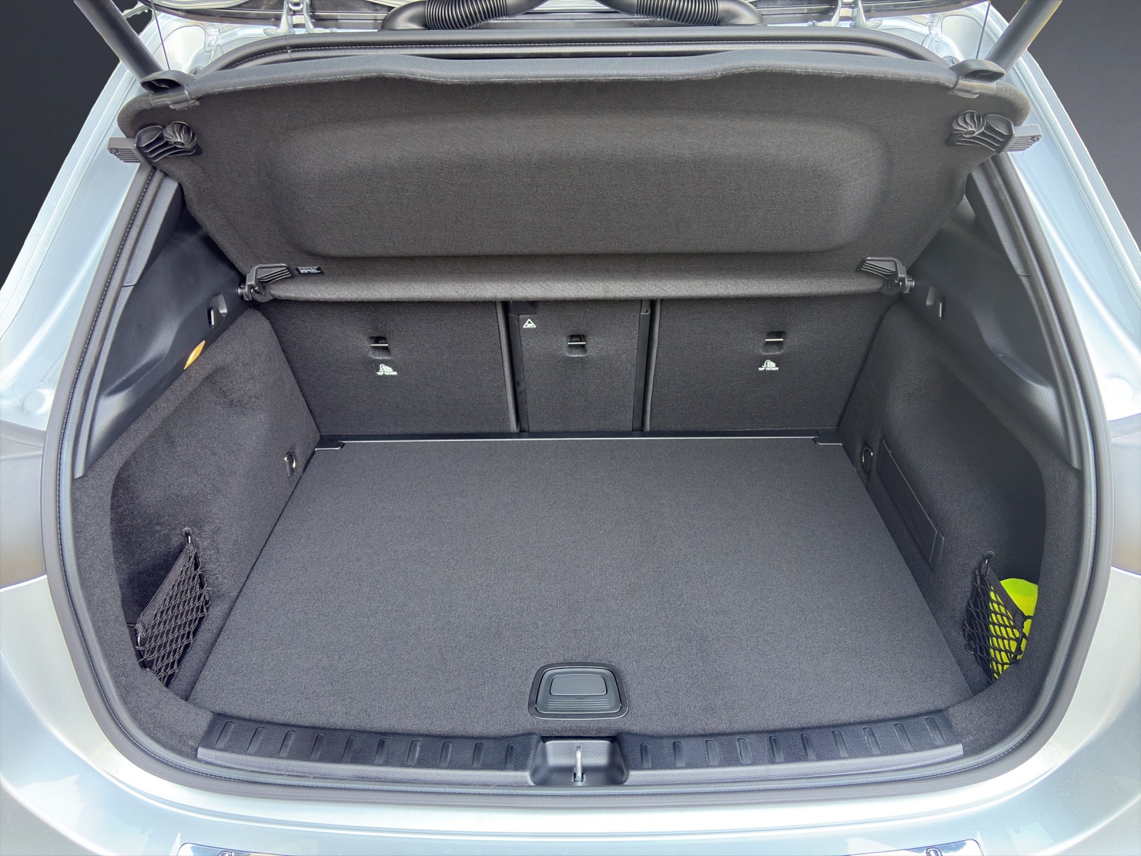 MERCEDES-BENZ GLA 220 4Matic 8G-DCT-image-7
