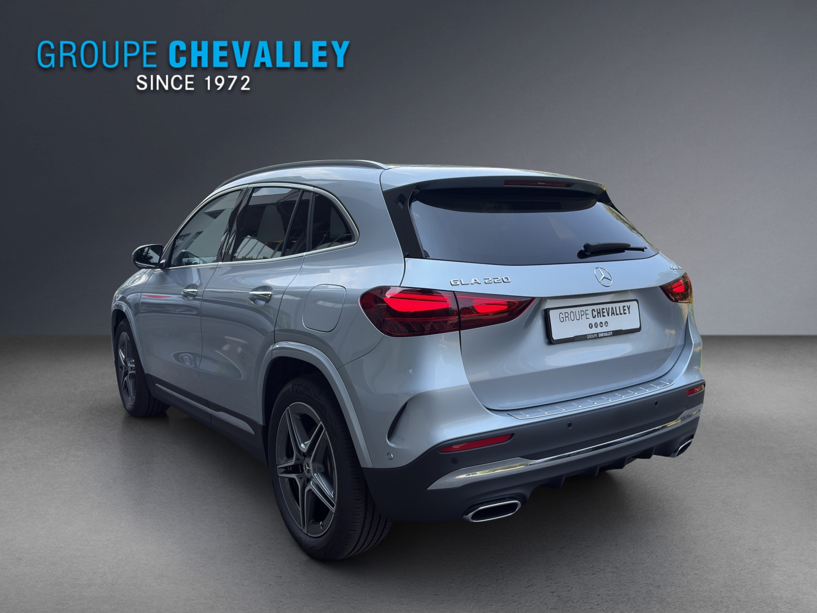MERCEDES-BENZ GLA 220 4Matic 8G-DCT-image-3
