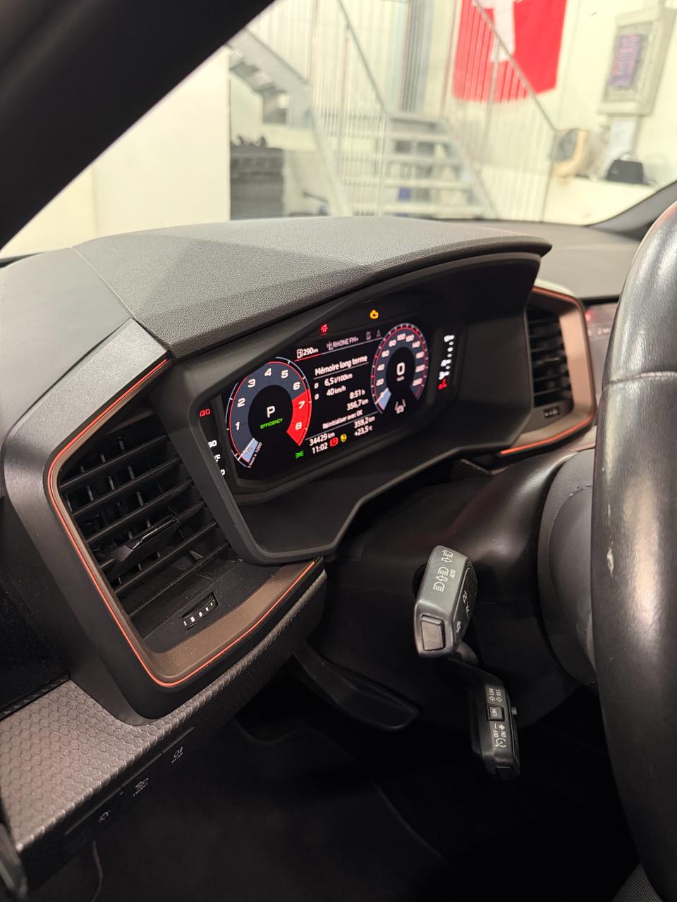 AUDI A1 allstreet 30 TFSI S-tronic-image-18