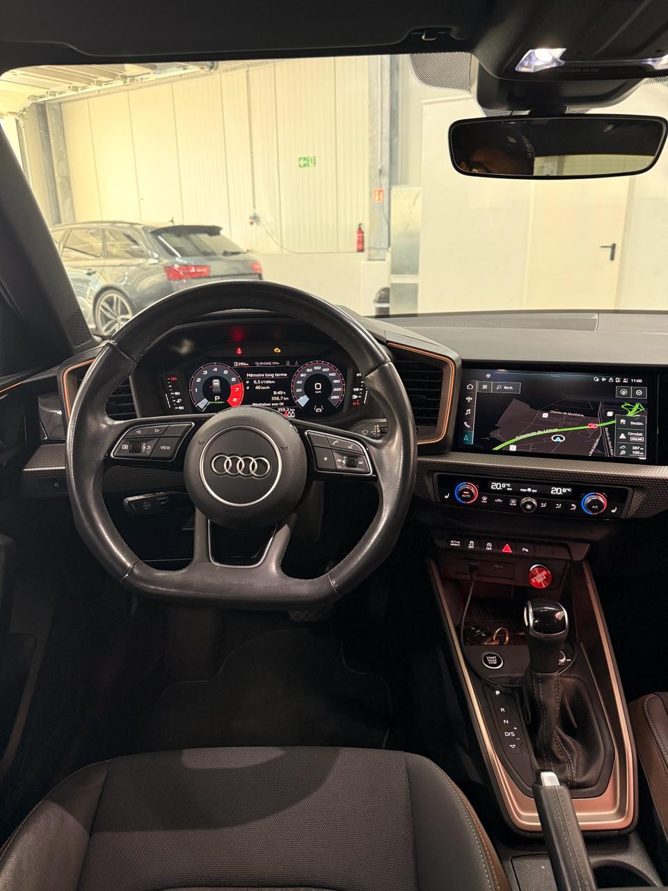 AUDI A1 allstreet 30 TFSI S-tronic-image-15