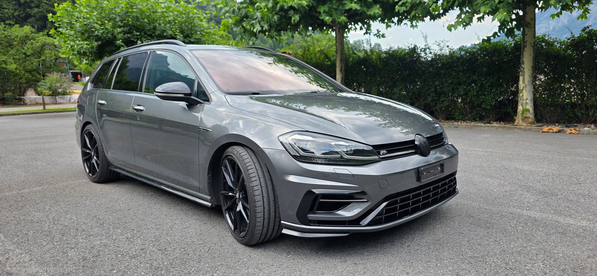 VW 2.0 TSI R 310 DSG 4motion-image-5