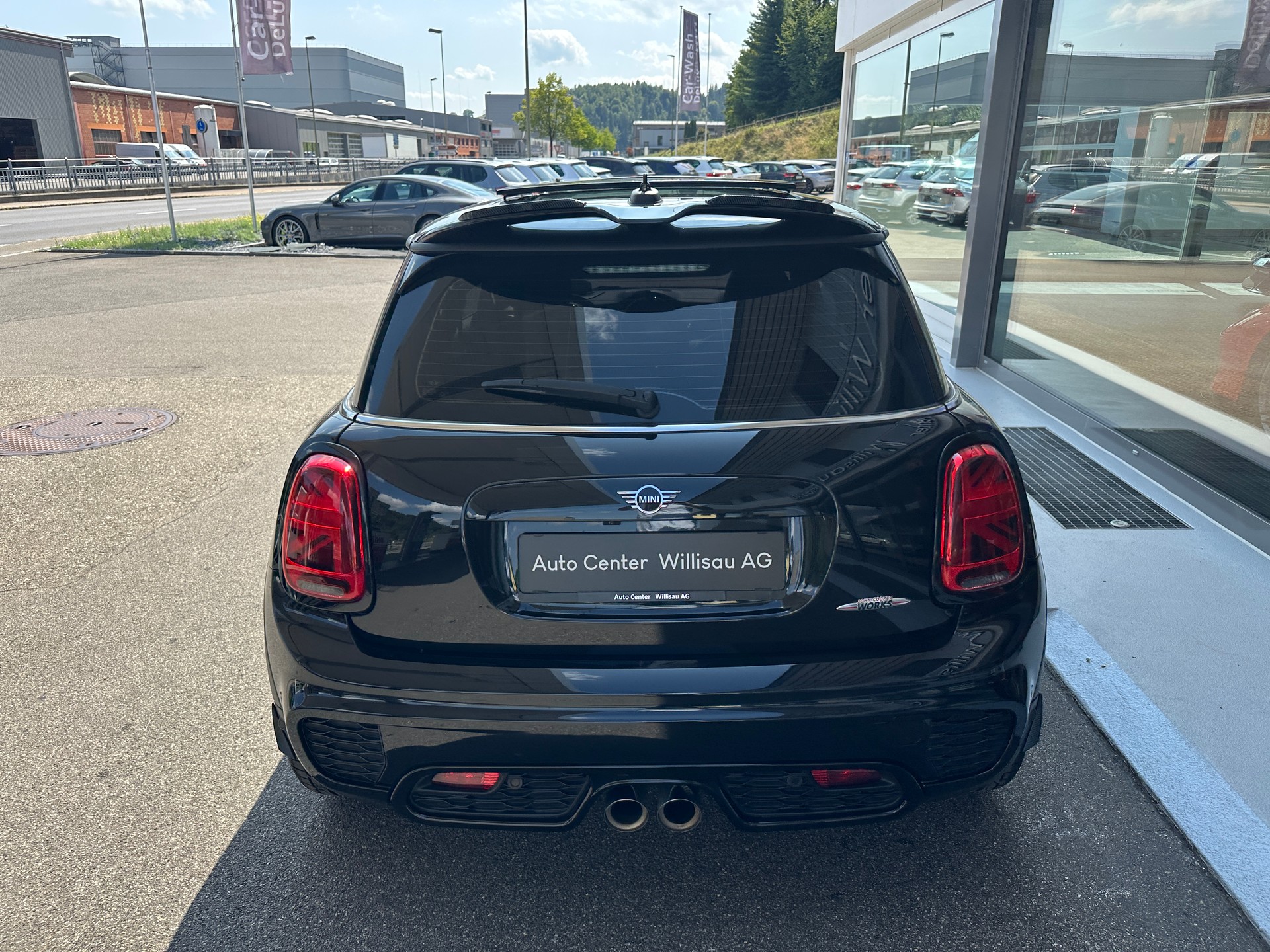 MINI Cooper John Cooper Works Steptronic-image-6