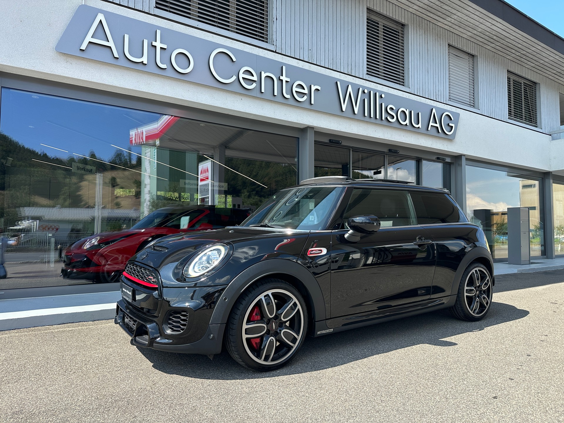 MINI Cooper John Cooper Works Steptronic