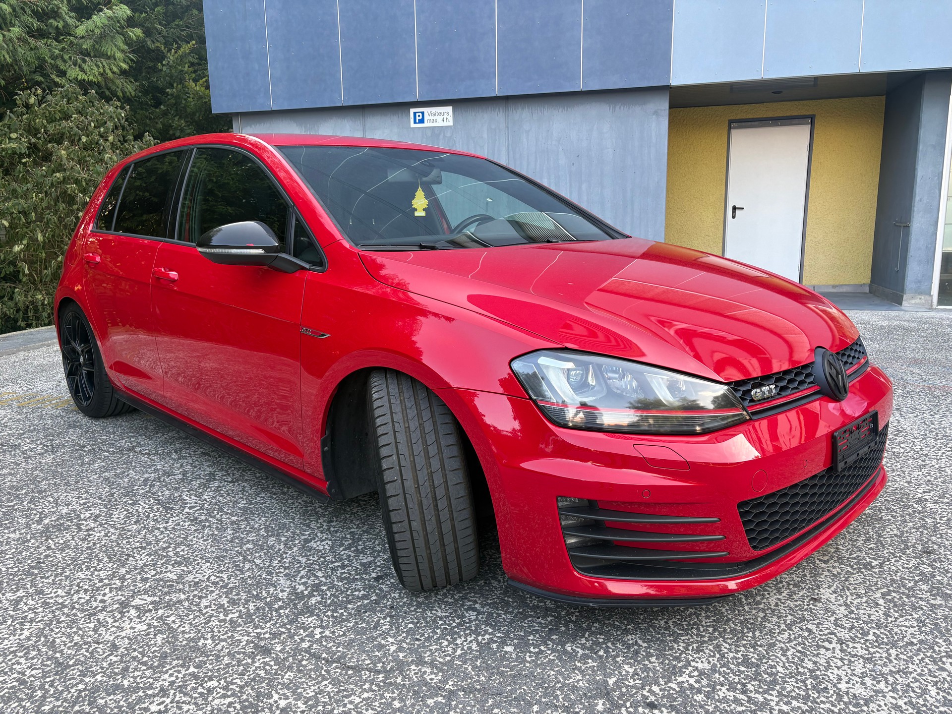 VW Golf 2.0 TSI GTI Performance DSG-image-3