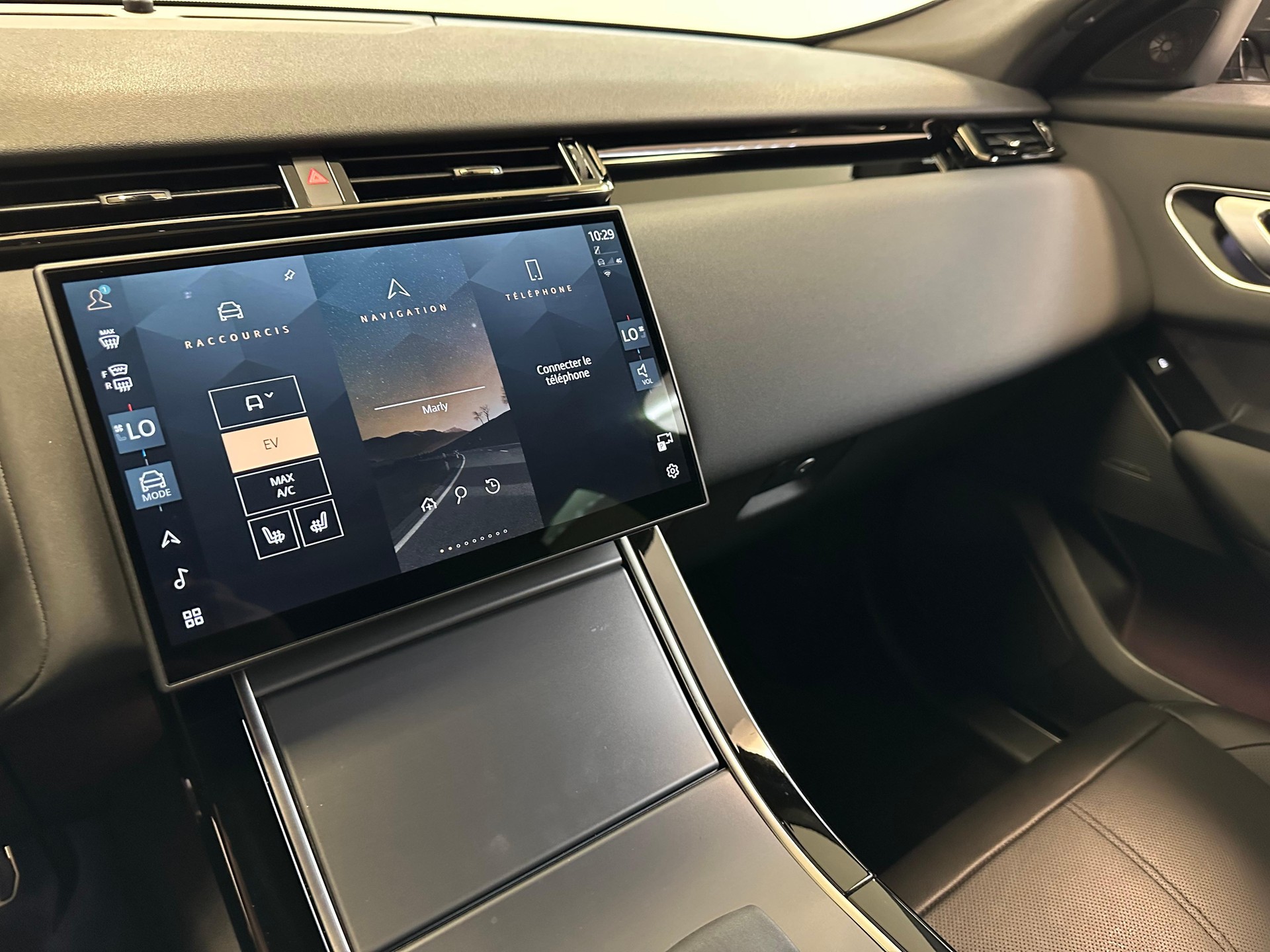 LAND ROVER Range Rover Velar 2.0 P400e Dynamic SE-image-7