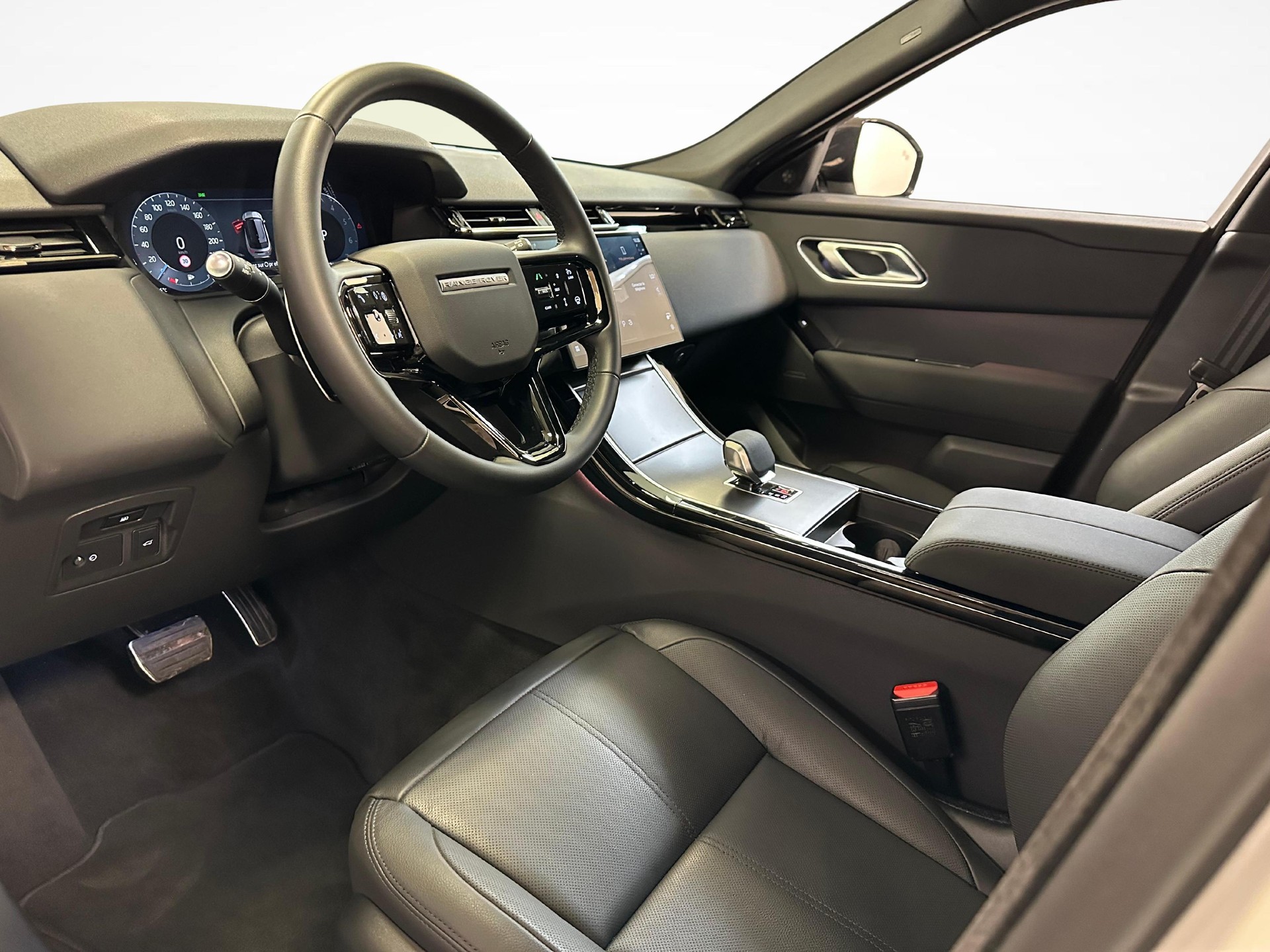 LAND ROVER Range Rover Velar 2.0 P400e Dynamic SE-image-3