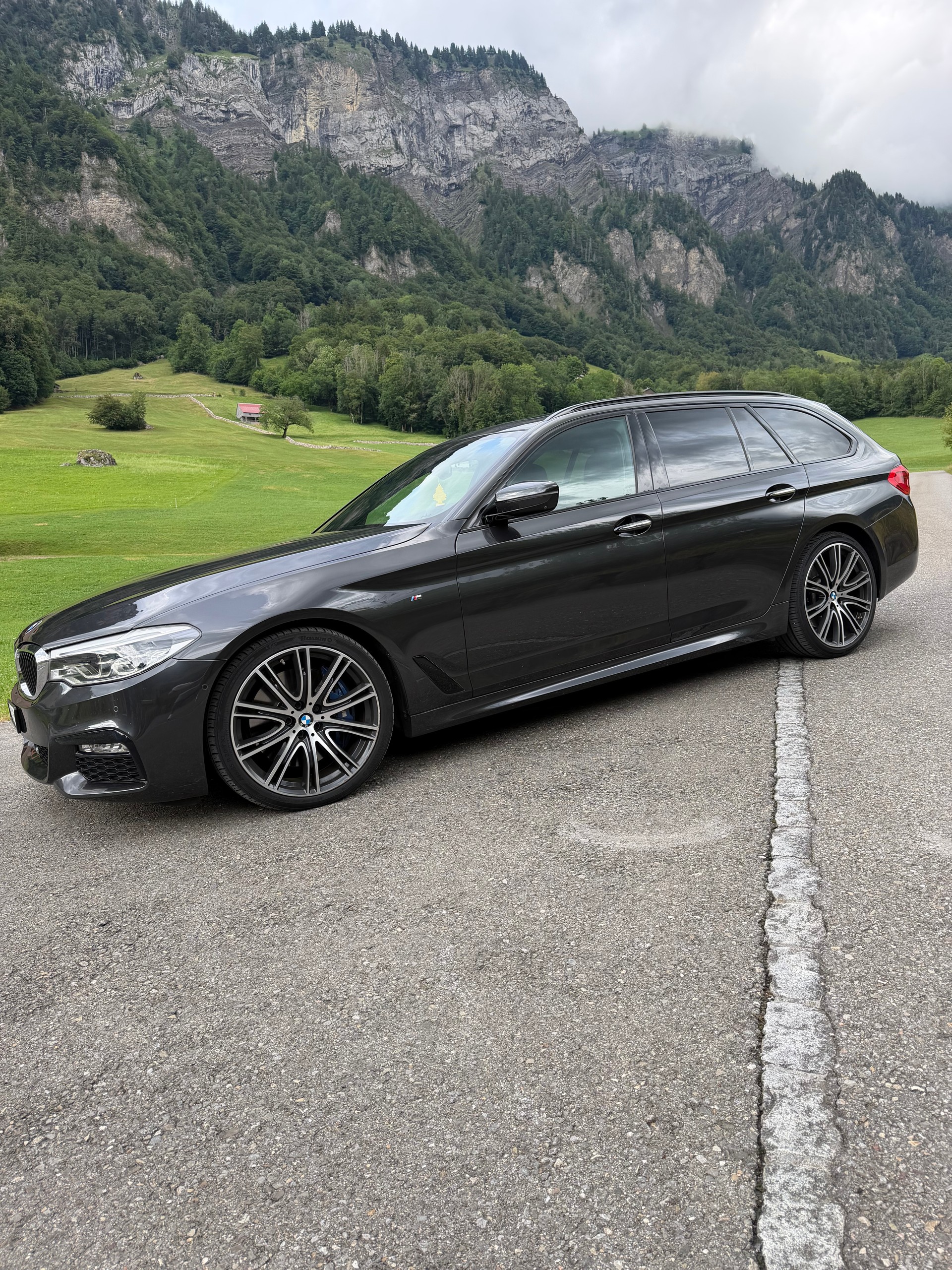 BMW 540d xDrive Touring M -Sport-image-2