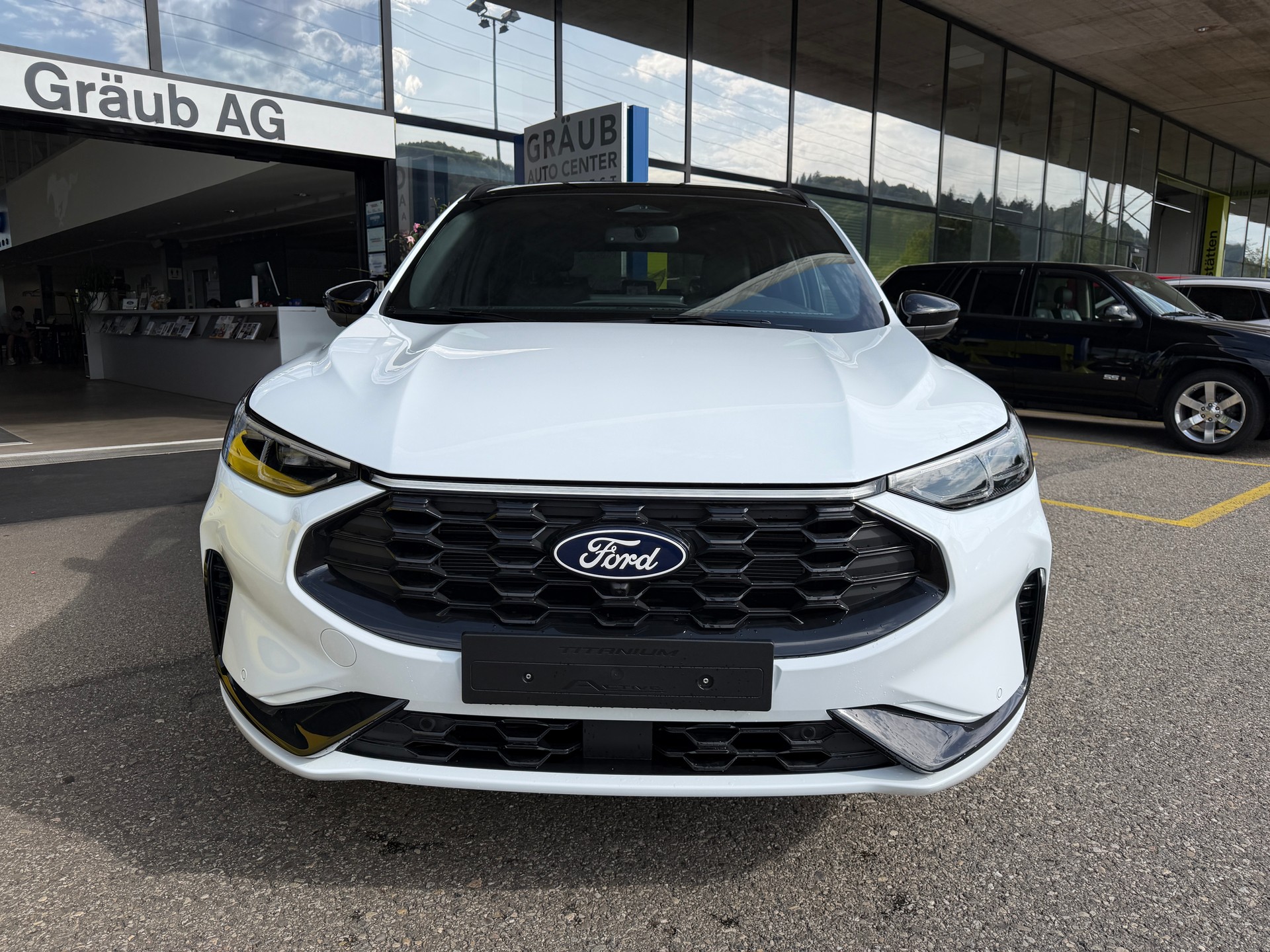 FORD Kuga 2.5 PHEV ST-Line X FWD Sondermodell Black Edition C26PC29-image-1