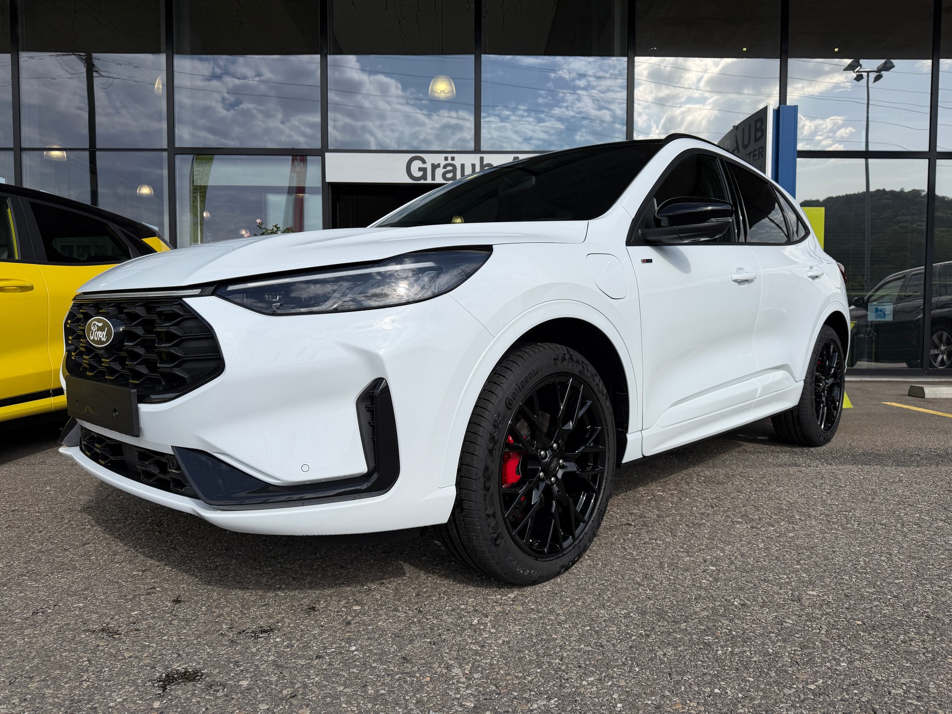 FORD Kuga 2.5 PHEV ST-Line X FWD Sondermodell Black Edition C26PC29-image-0
