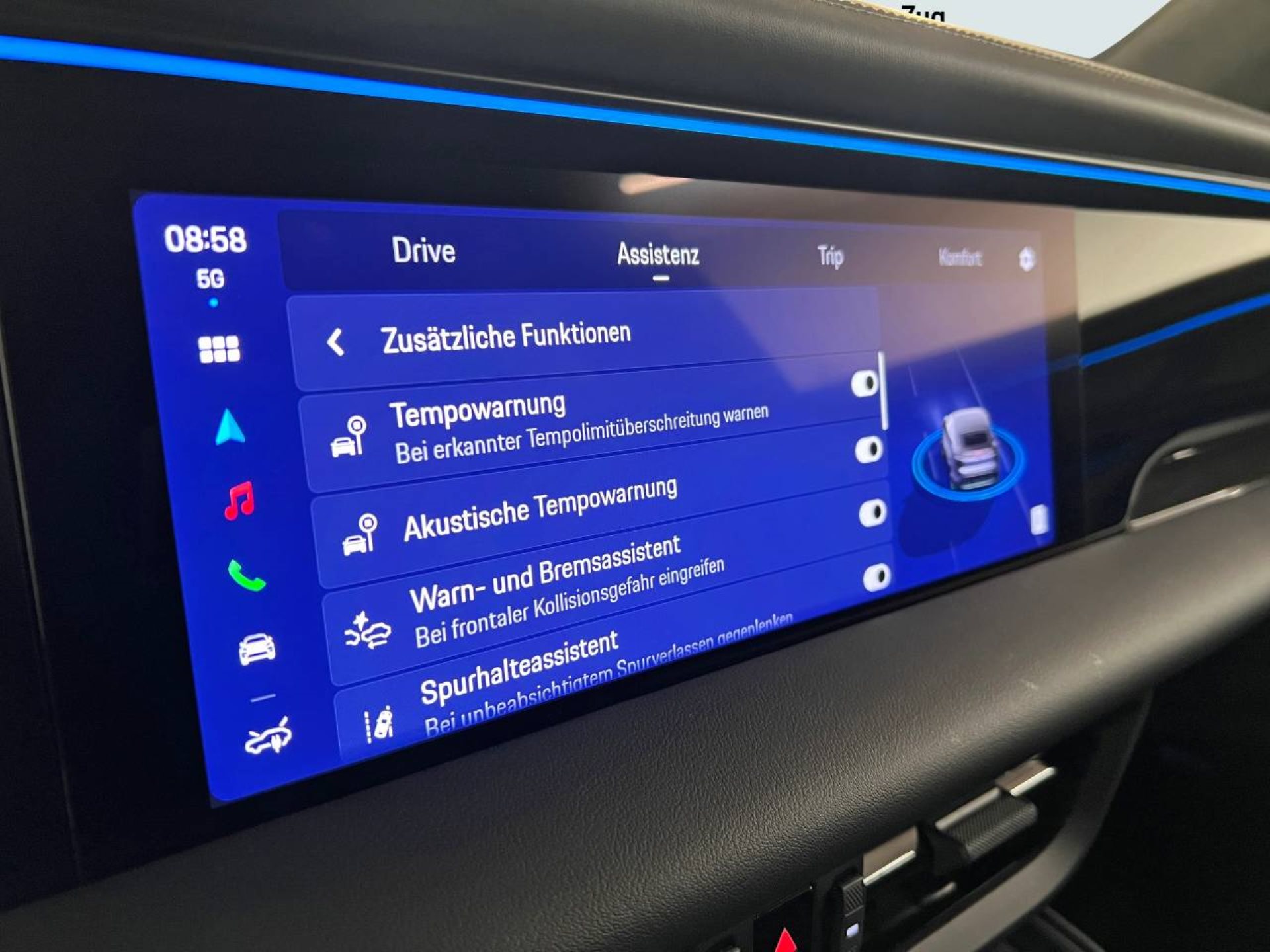 PORSCHE Macan Turbo-image-30
