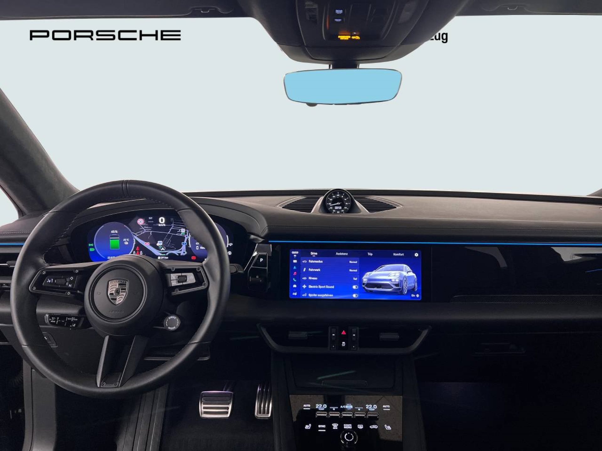PORSCHE Macan Turbo-image-17