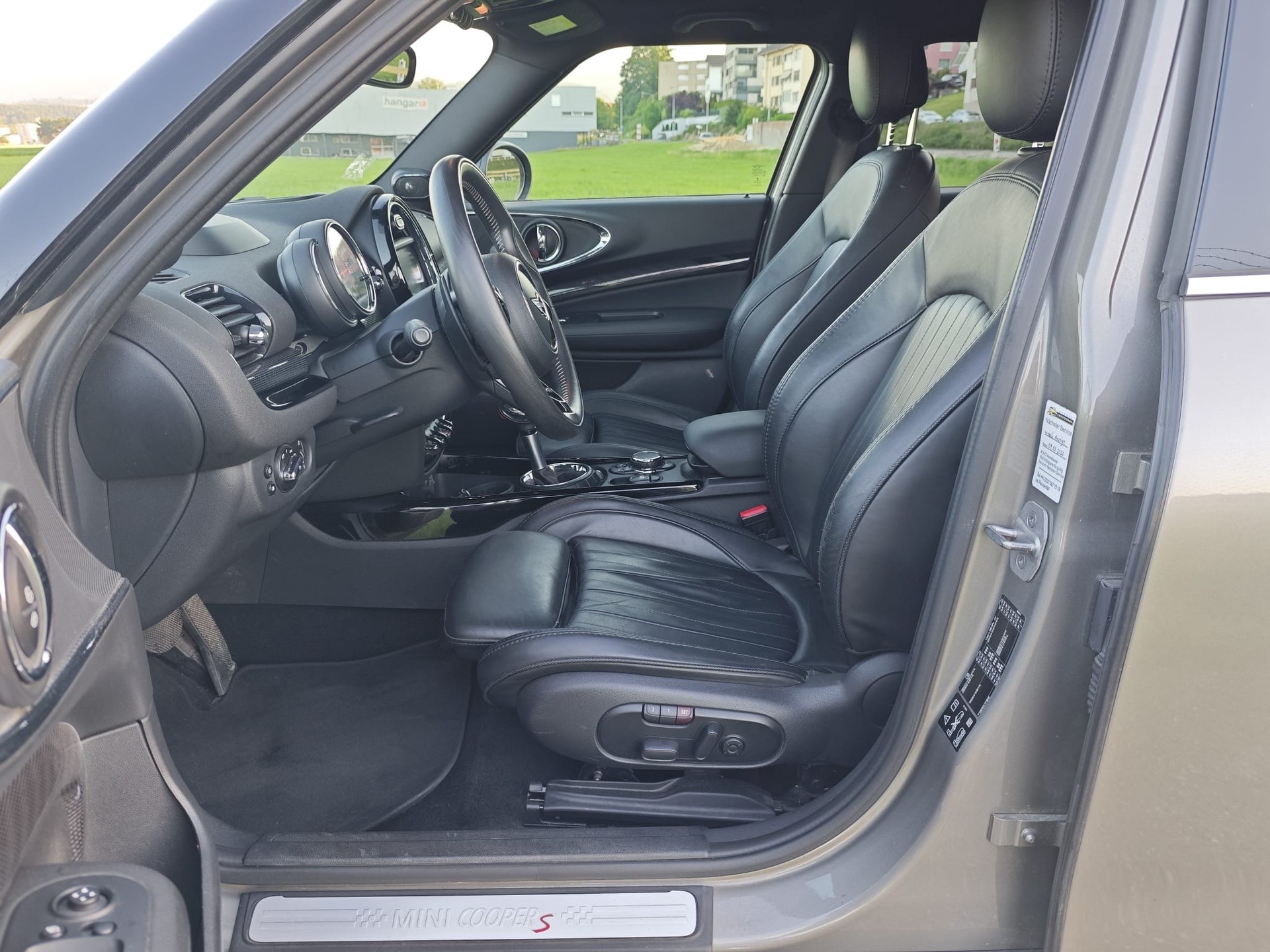 MINI Clubman Cooper S ALL4 Steptronic-image-17