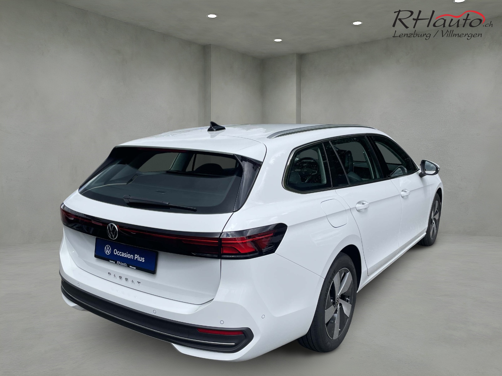 VW Passat Variant 2.0 TDI Business DSG-showroom-element-3