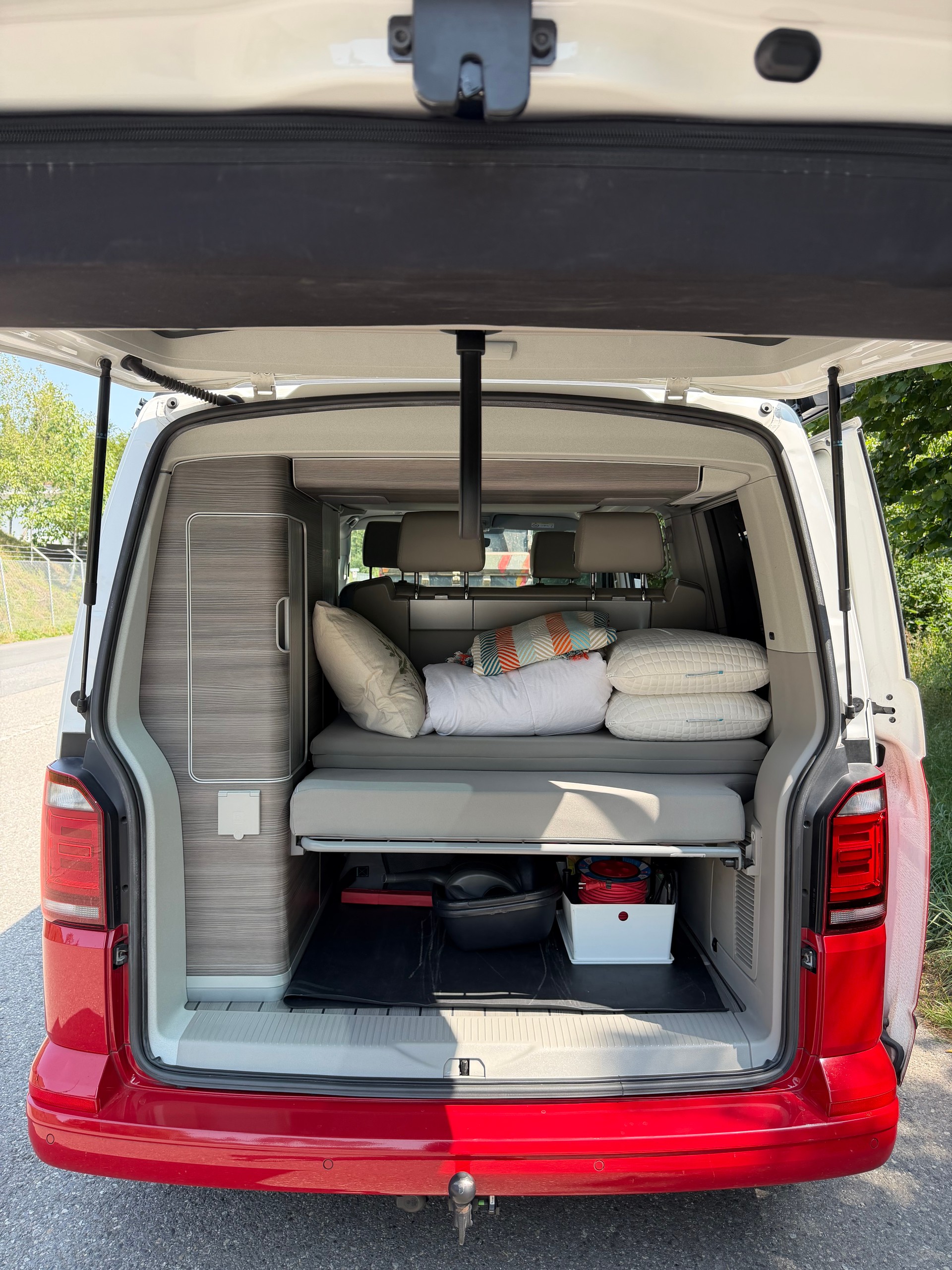 VW California 2.0 Bi-TDI Ocean RED 4Motion DSG-image-5